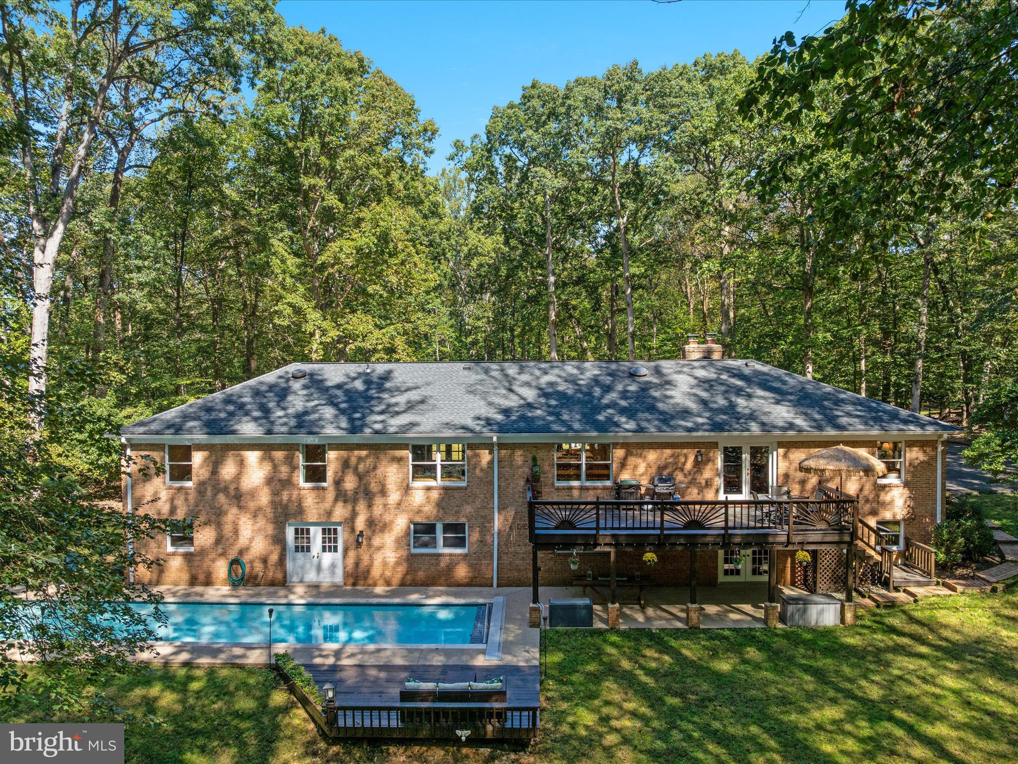 TALLY HO - Residential