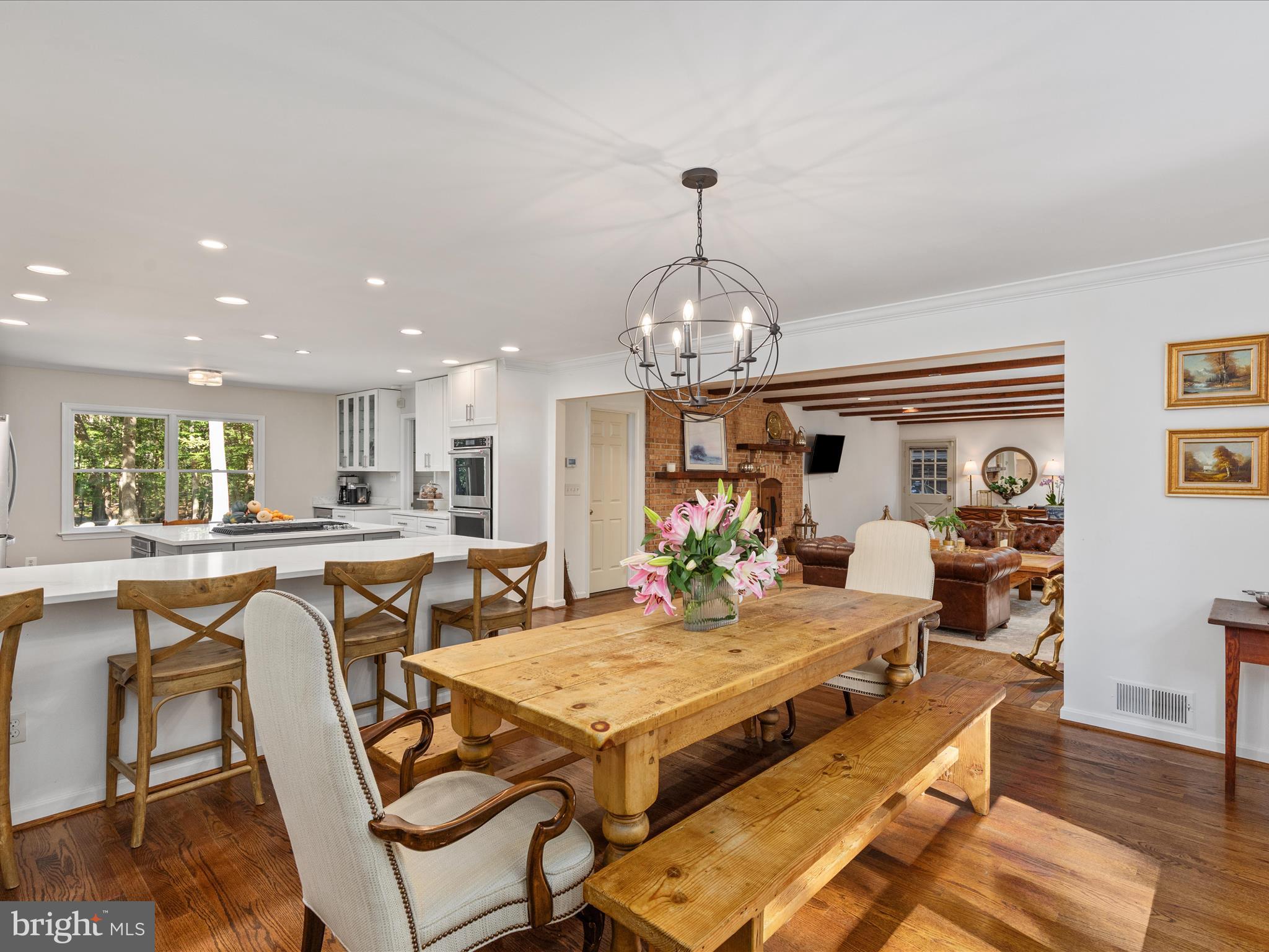 TALLY HO - Residential