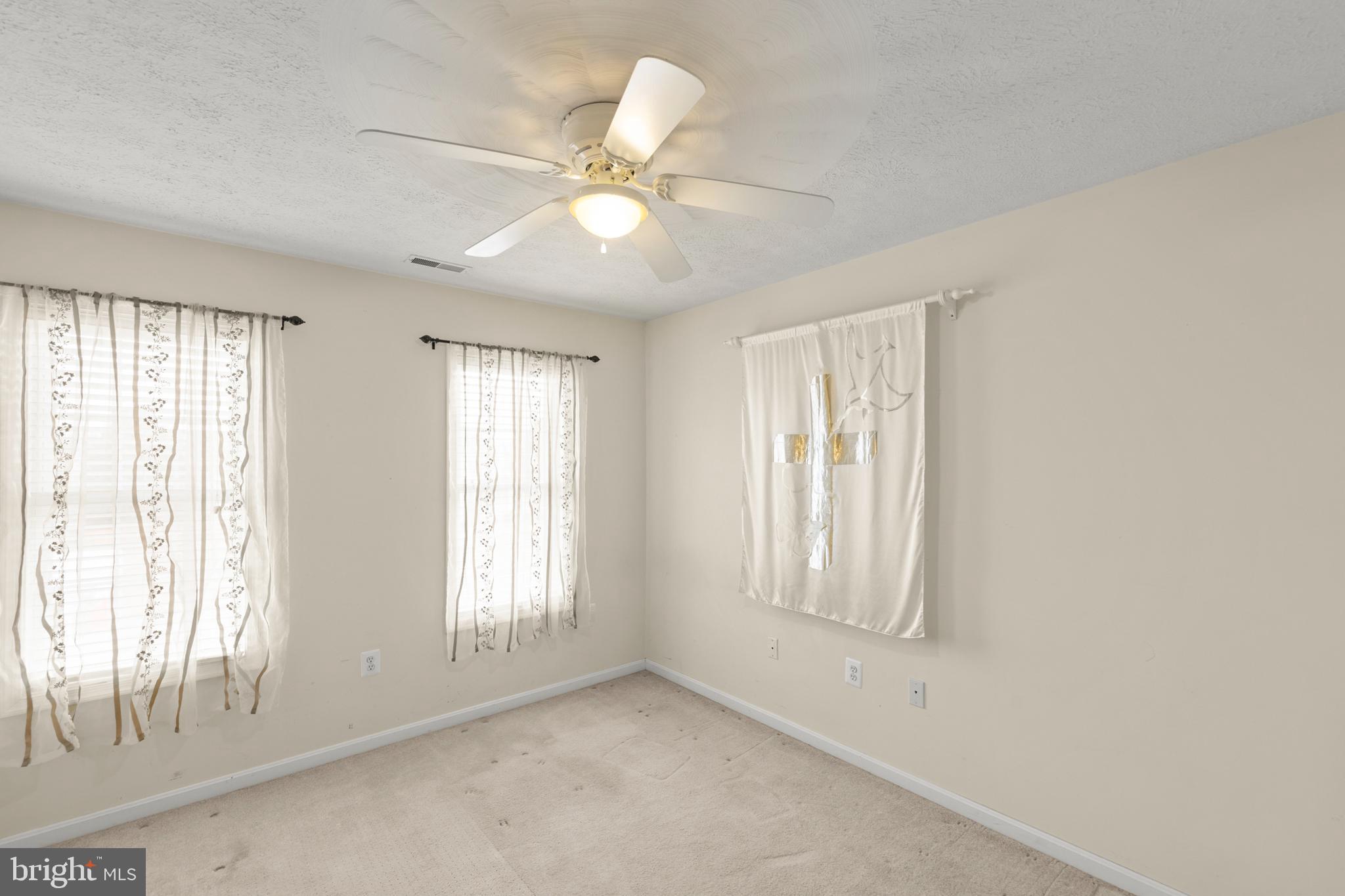 RED FOX RUN - Residential