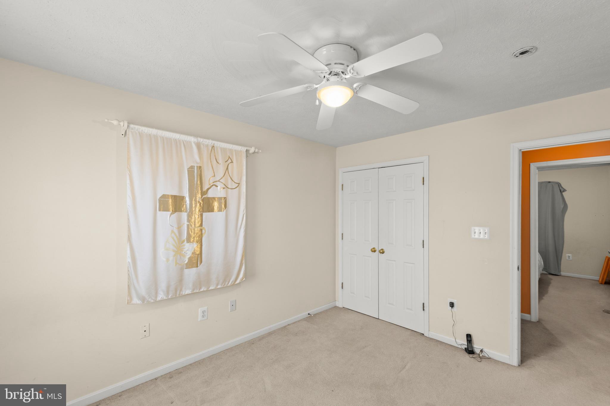 RED FOX RUN - Residential