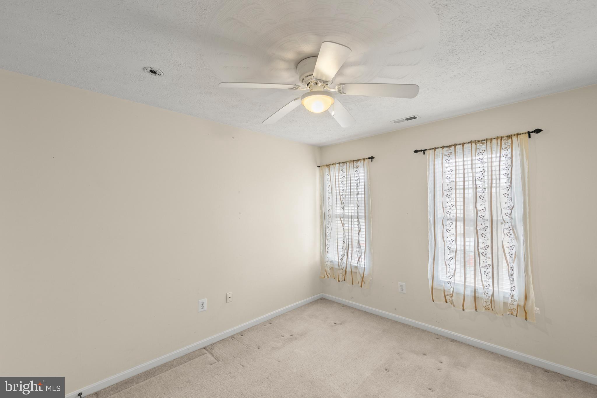 RED FOX RUN - Residential