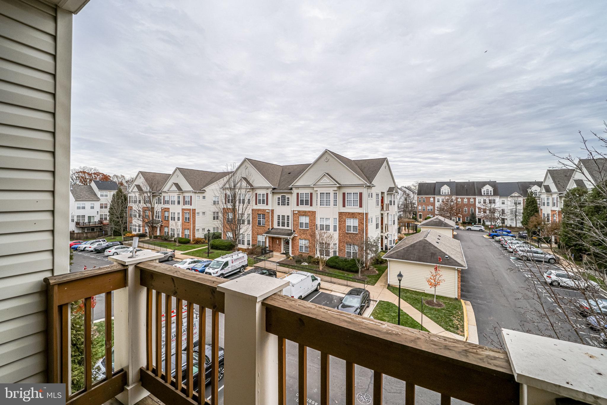 WINDY HILL - Residential