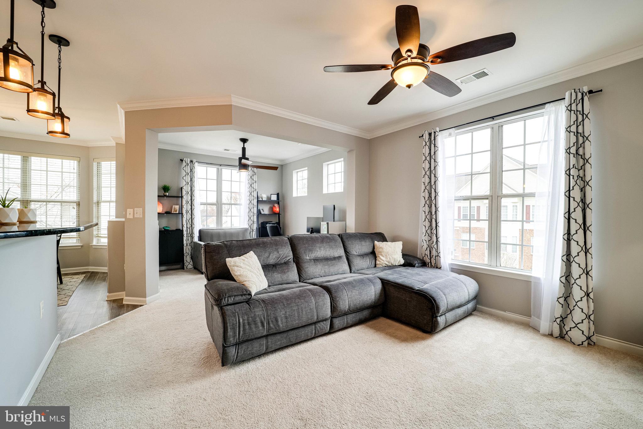 WINDY HILL - Residential