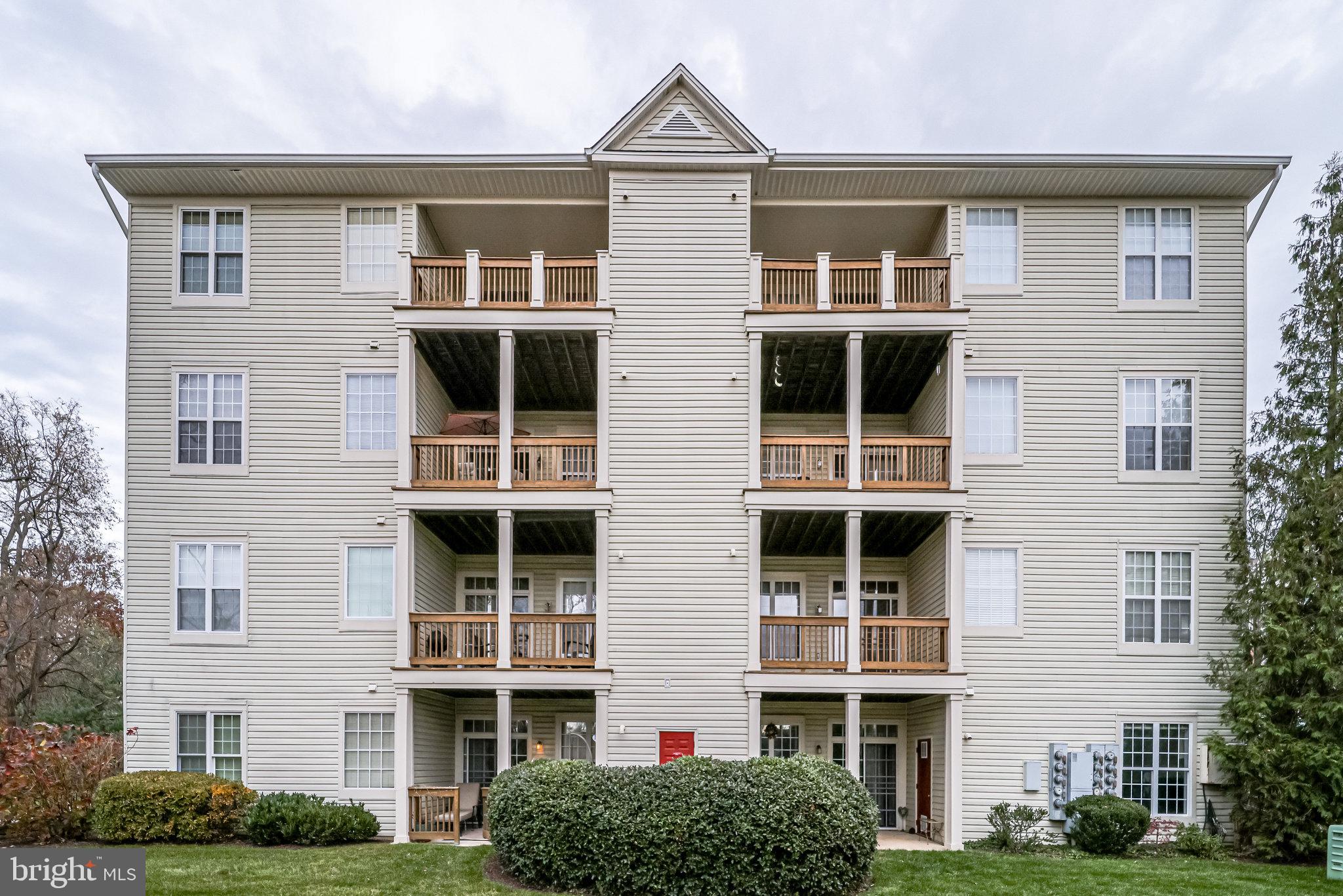 WINDY HILL - Residential