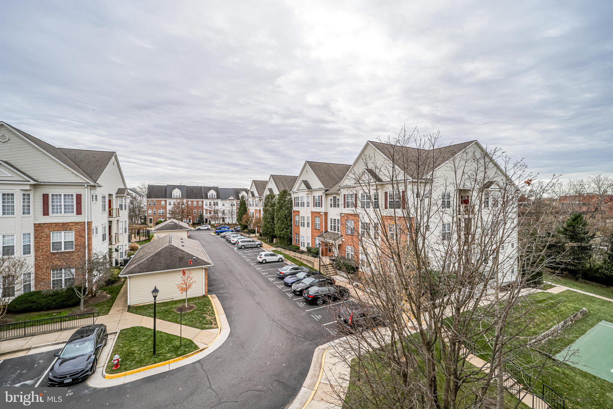 WINDY HILL - Residential