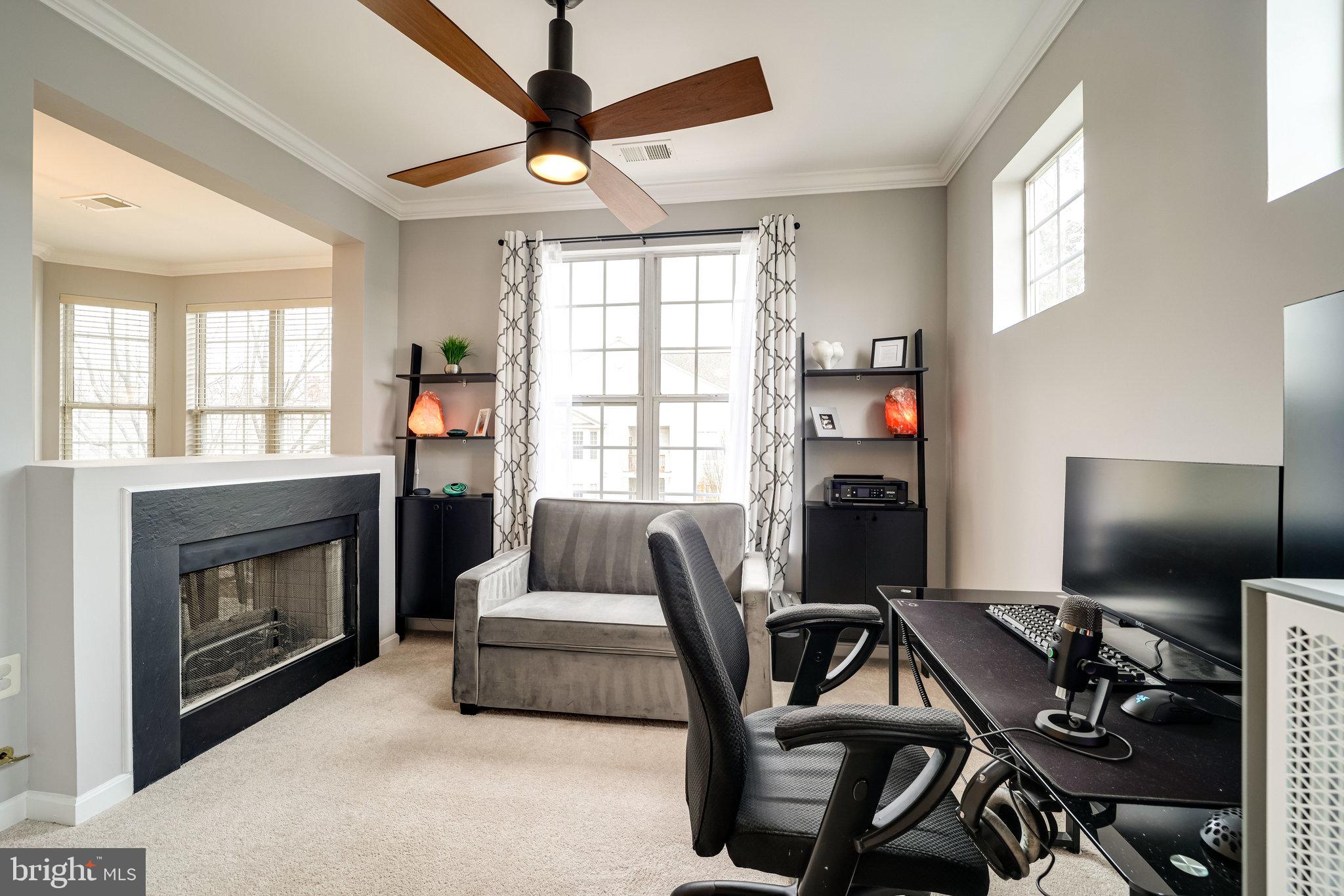 WINDY HILL - Residential
