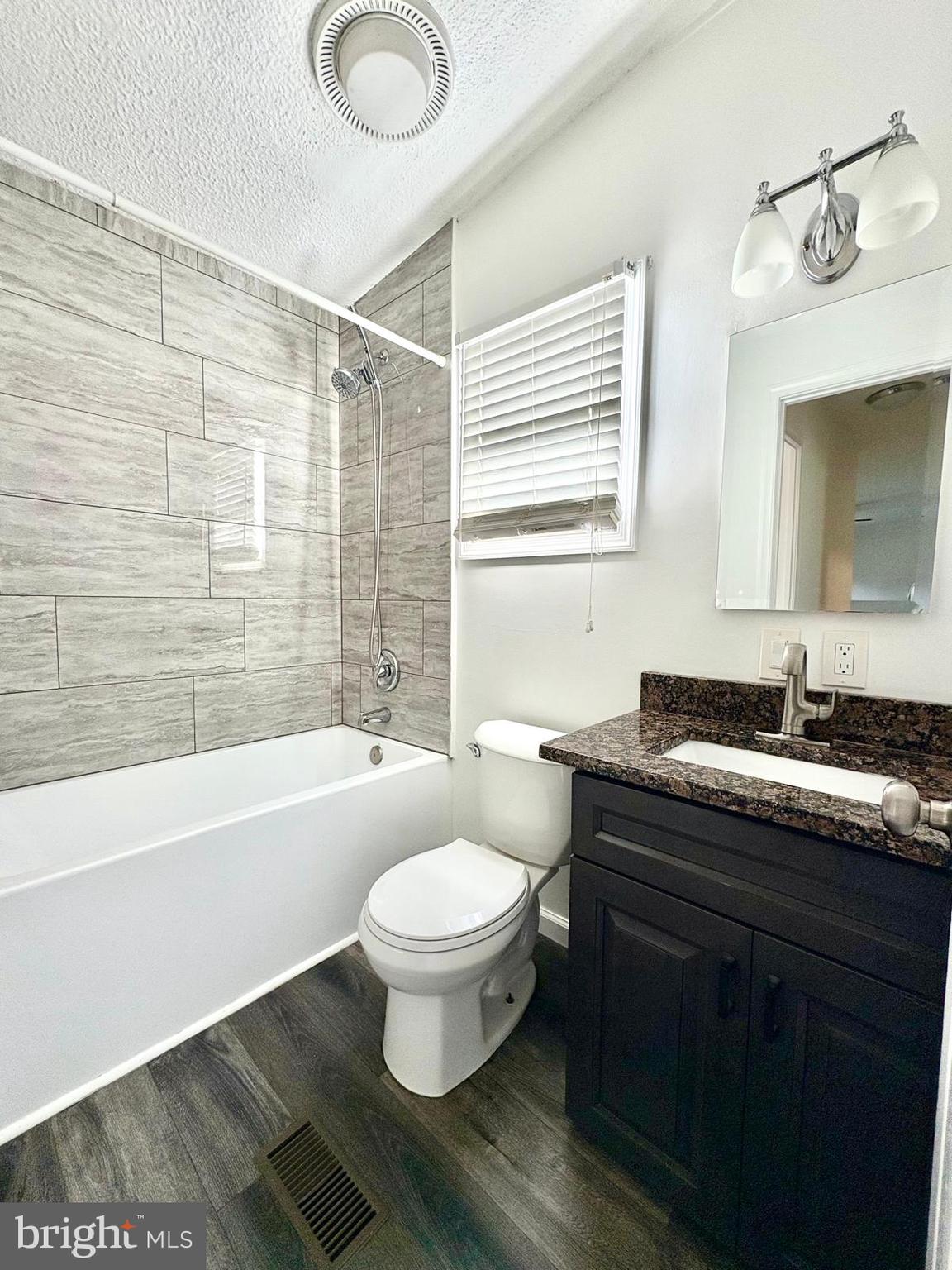 PHEASANT RIDGE - Residential