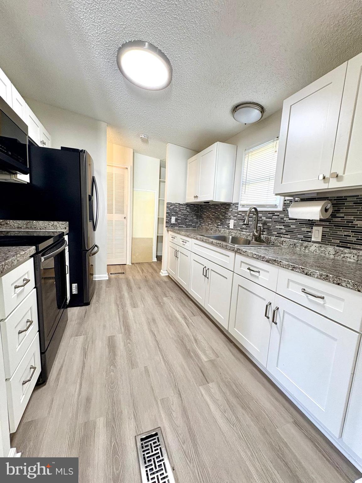 PHEASANT RIDGE - Residential