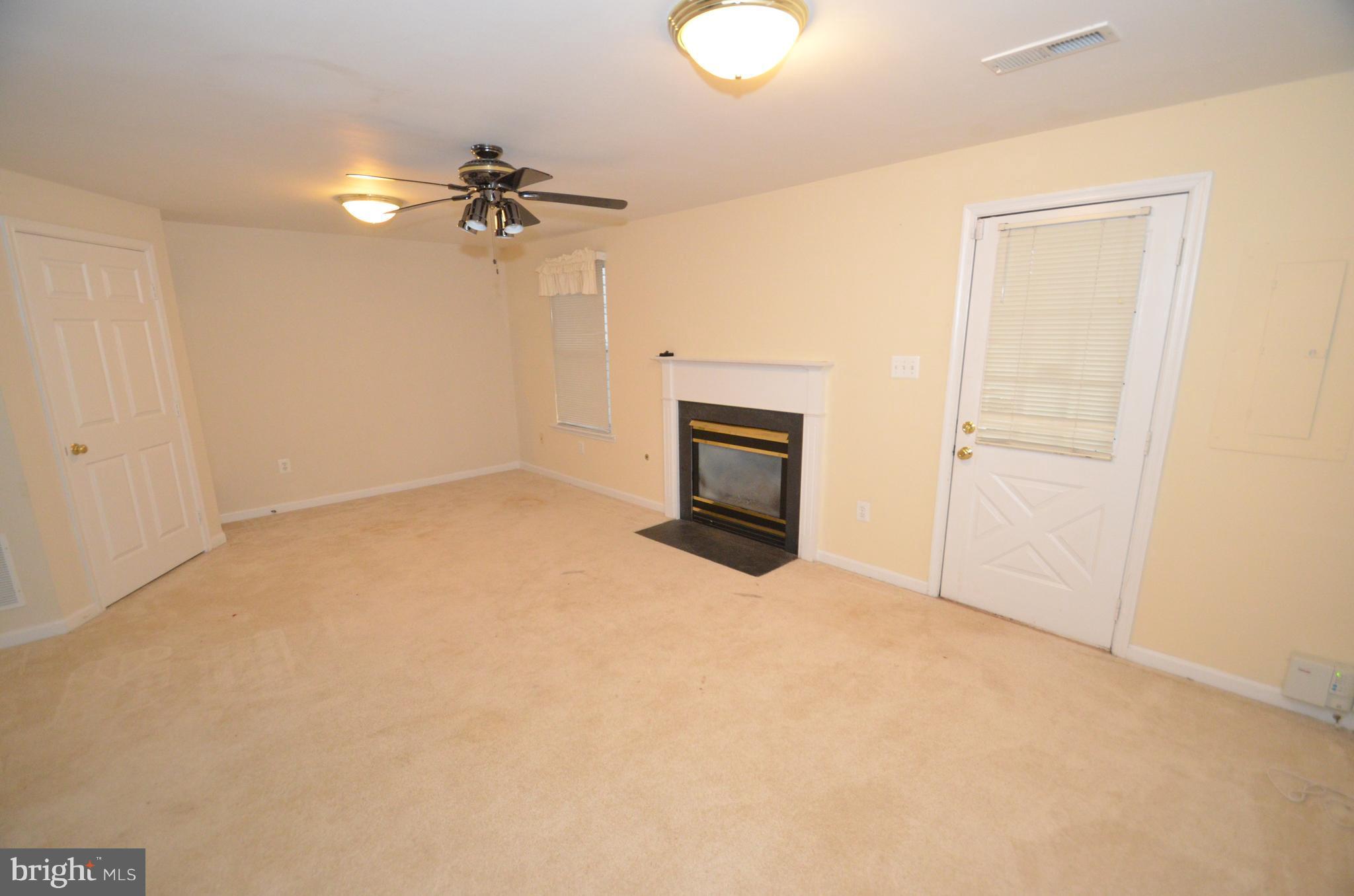 GLENWOOD MEWS - Residential Lease
