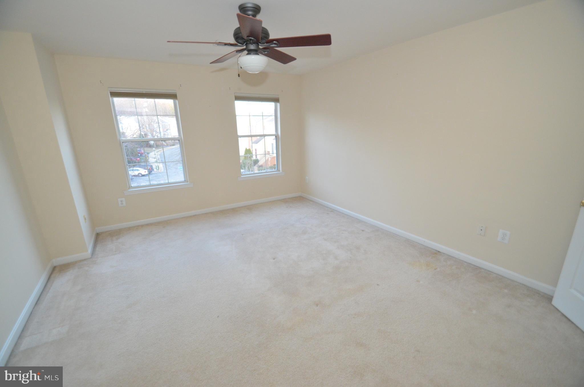 GLENWOOD MEWS - Residential Lease