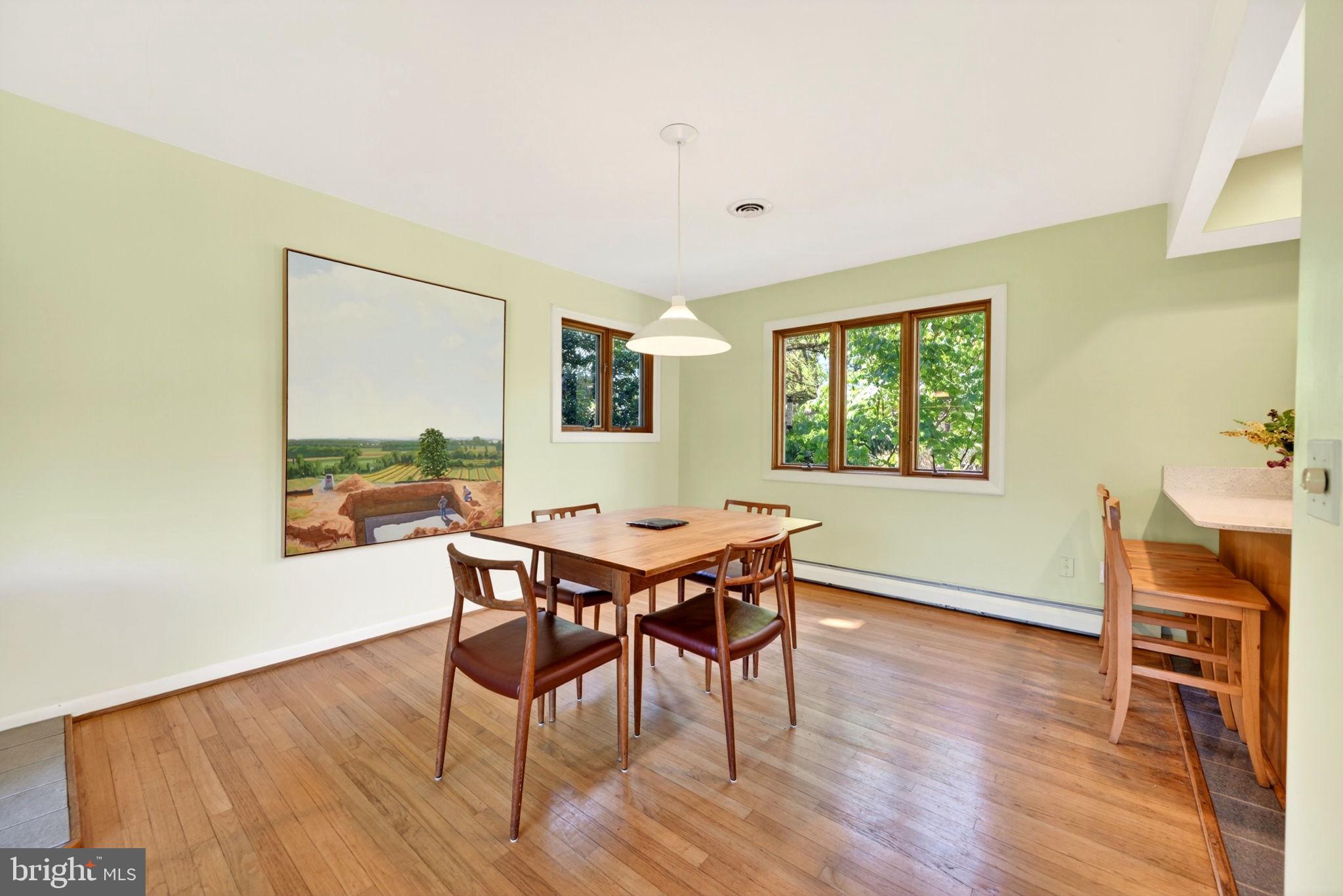 COLUMBIA HILLS - Residential