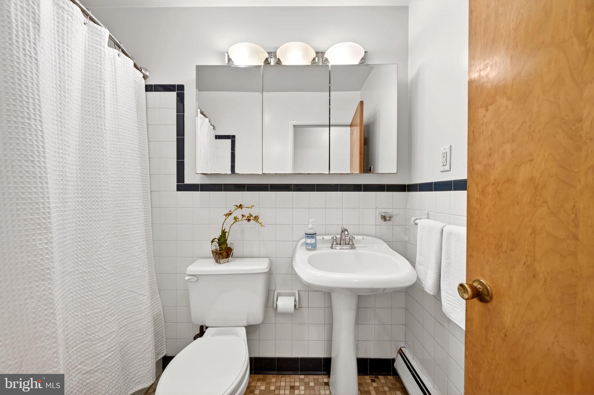 COLUMBIA HILLS - Residential