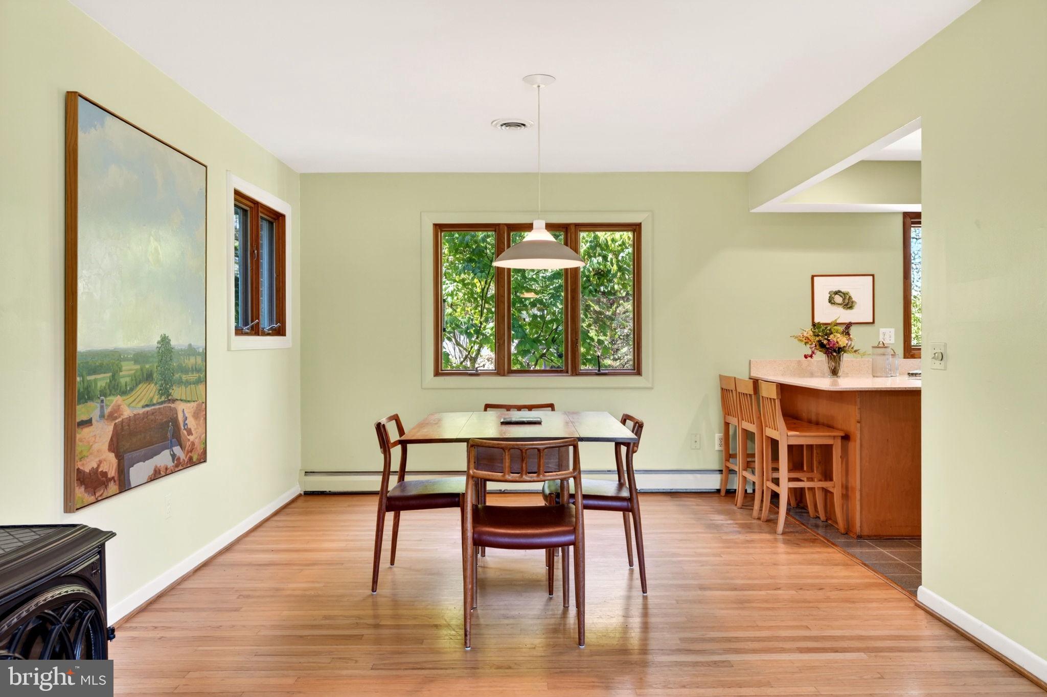 COLUMBIA HILLS - Residential