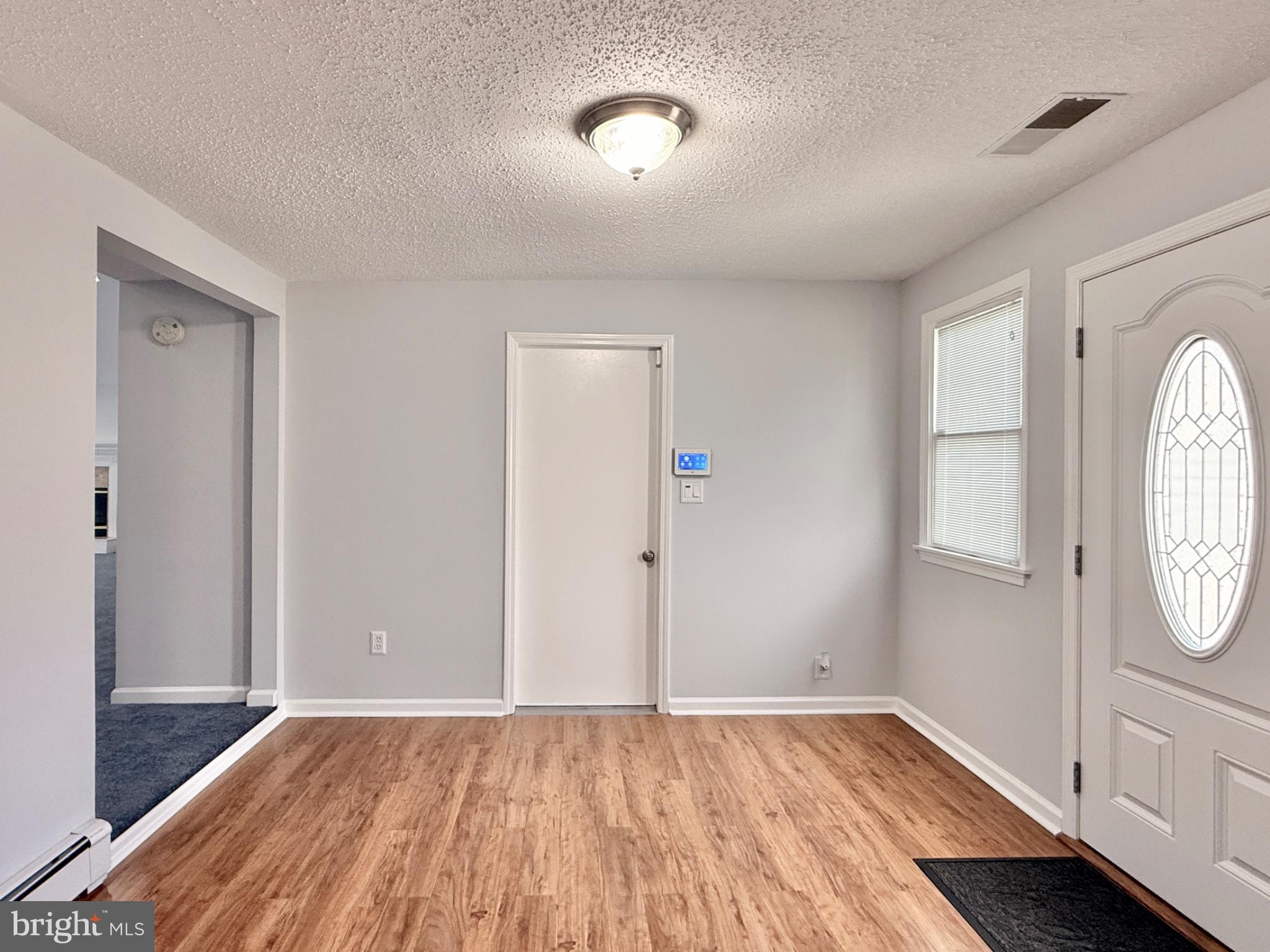 27 3RD AVENUE