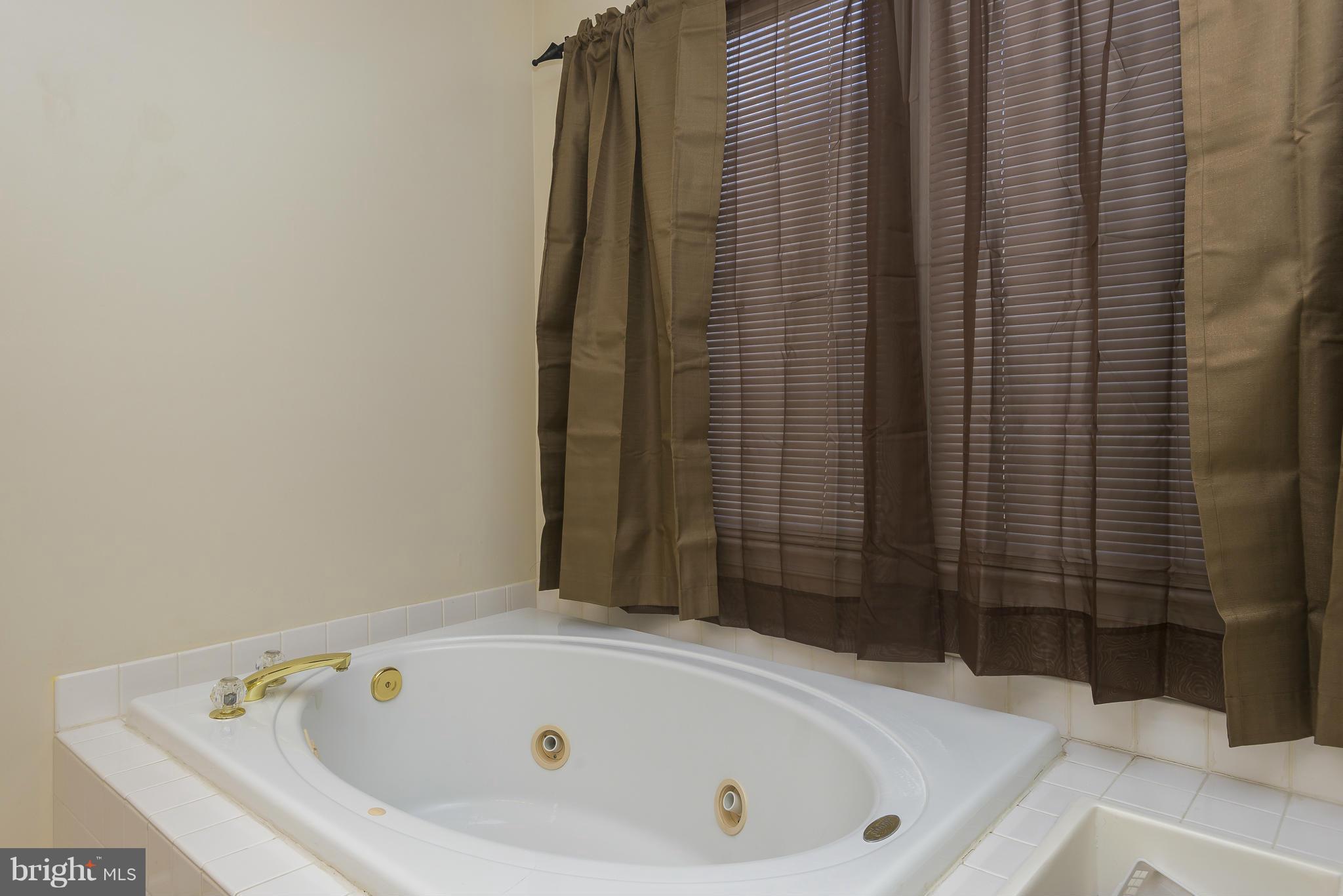 NATIONAL RESEARCH - Residential