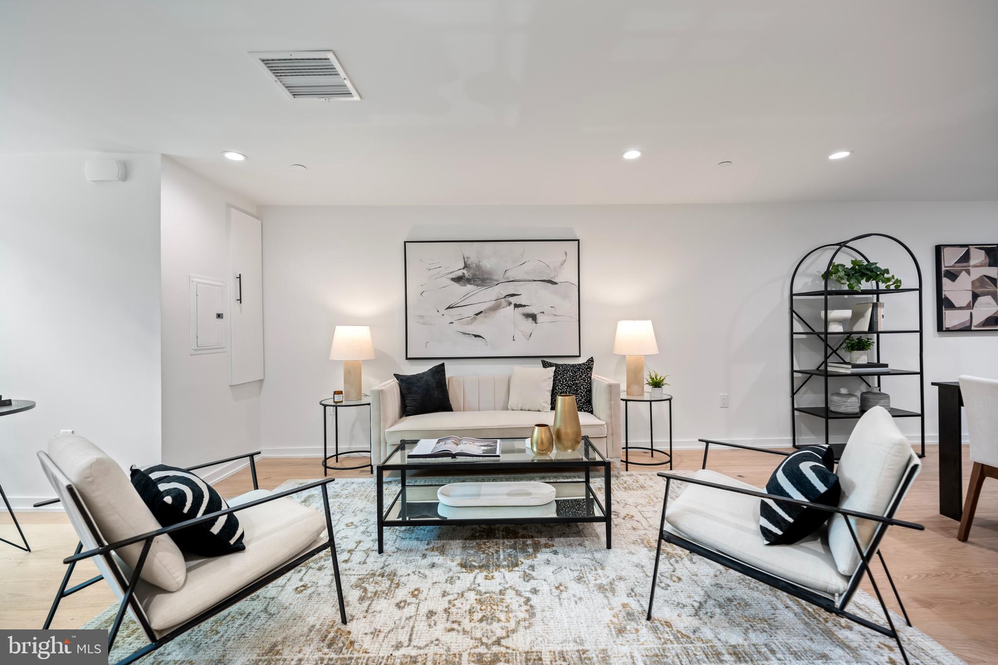 131 11TH STREET NE A