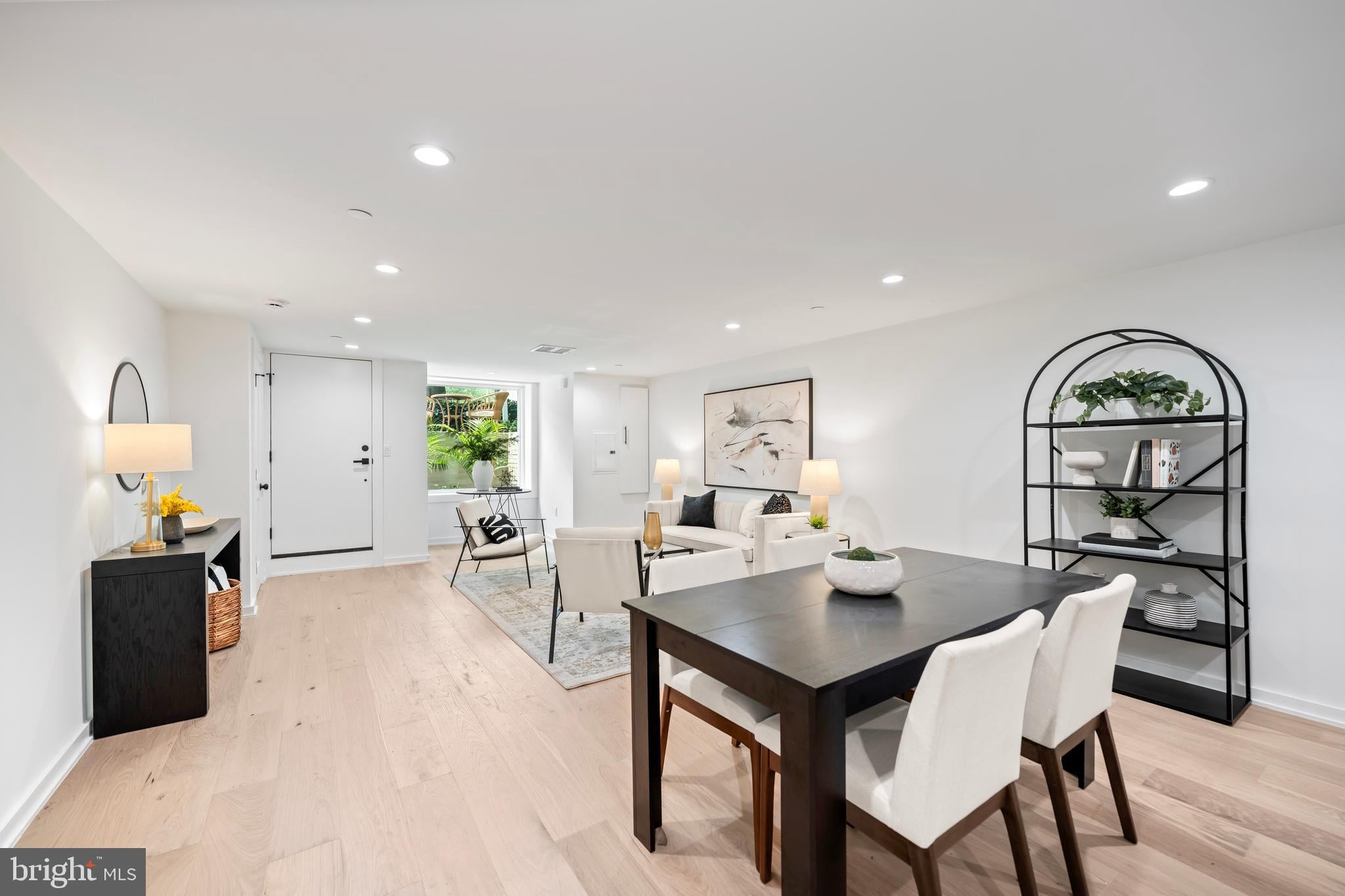 131 11TH STREET NE A