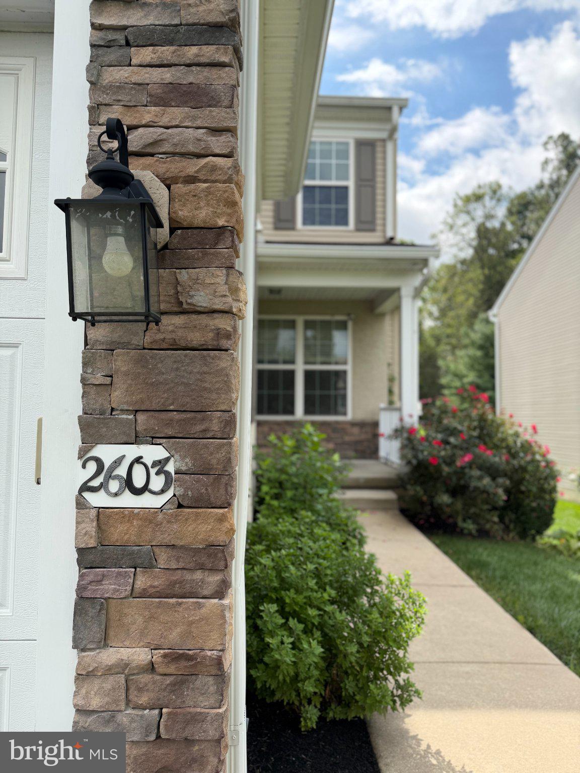 2603 ROCKLEDGE COURT