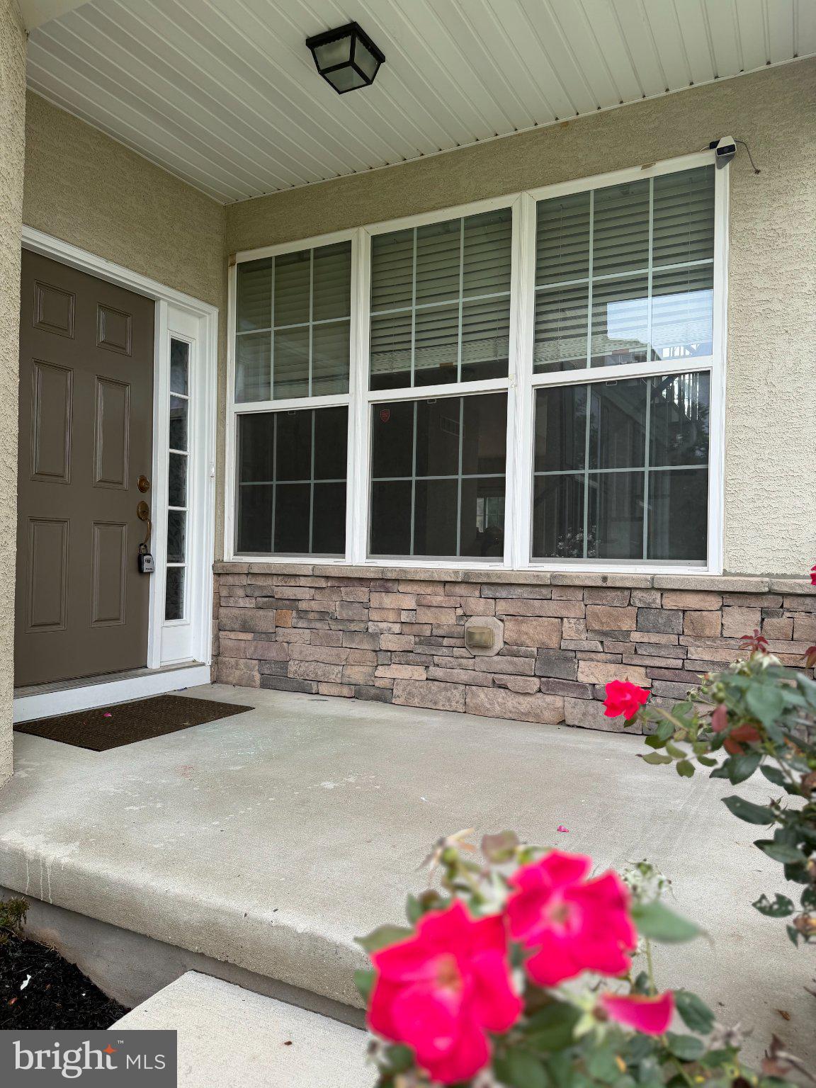 2603 ROCKLEDGE COURT