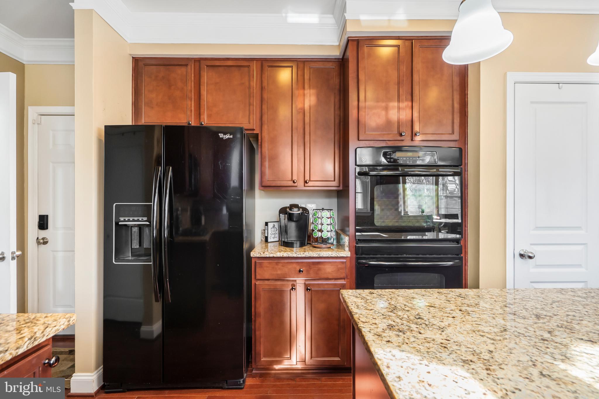 SETON POINTE - Residential