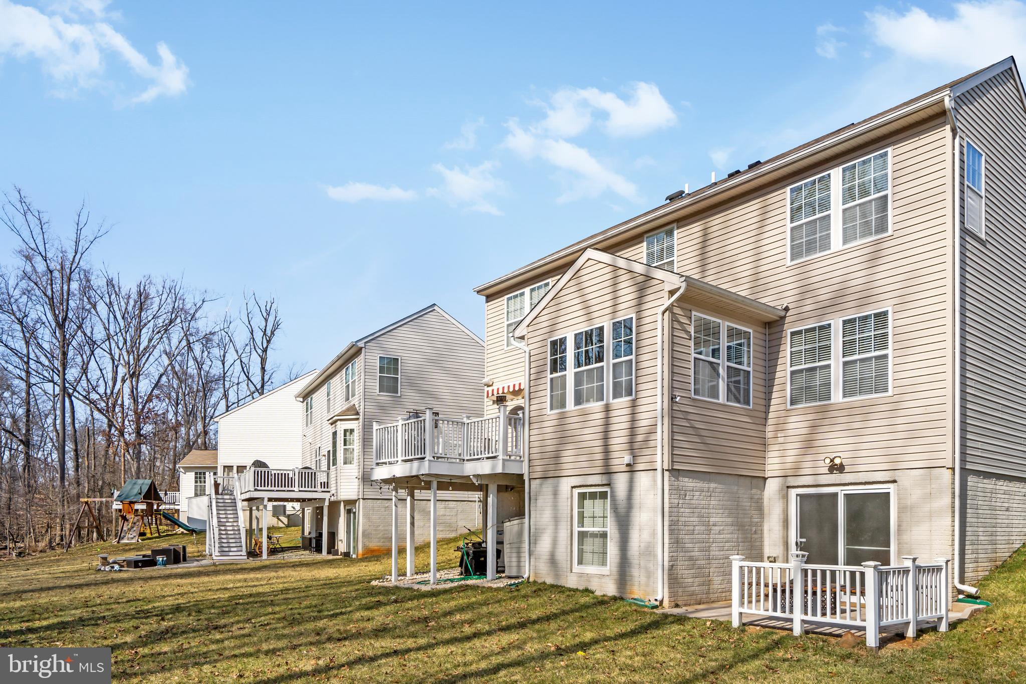 SETON POINTE - Residential