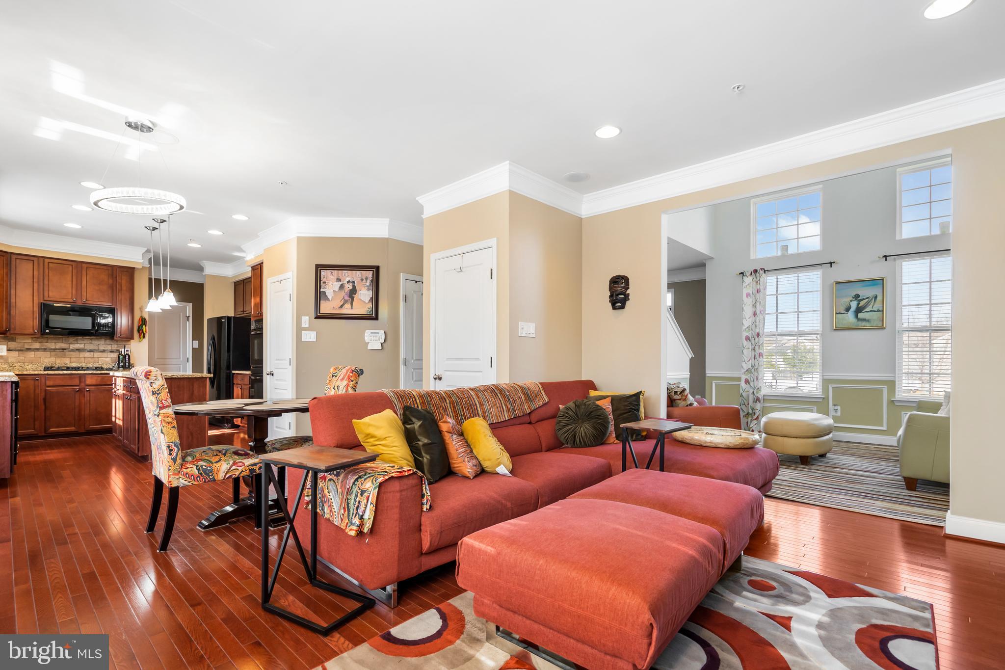 SETON POINTE - Residential