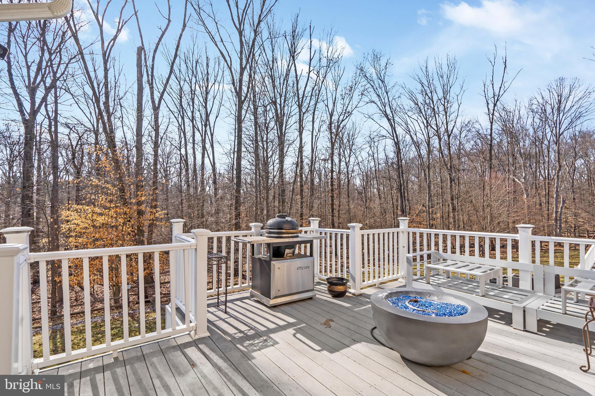 SETON POINTE - Residential