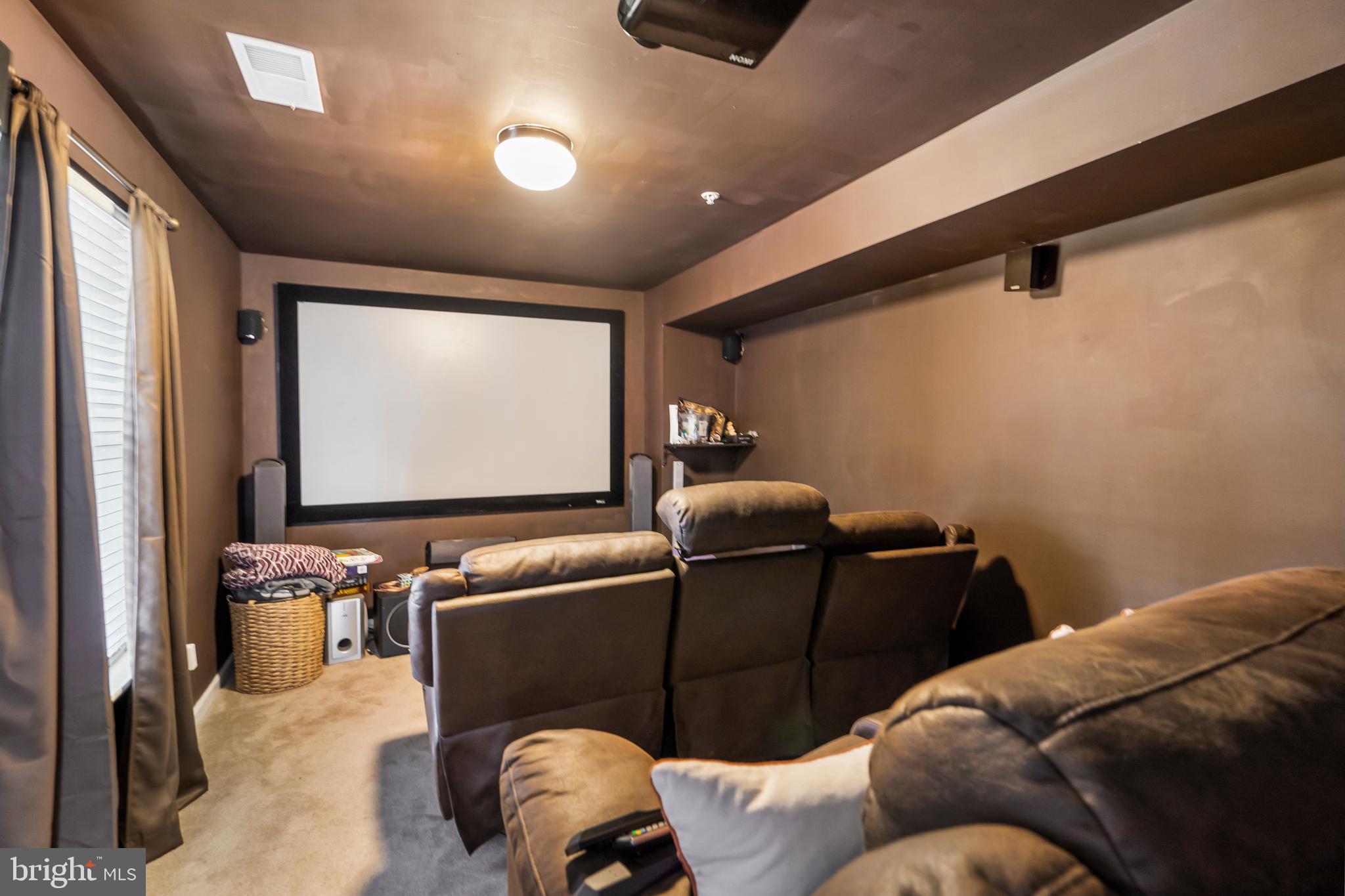 SETON POINTE - Residential