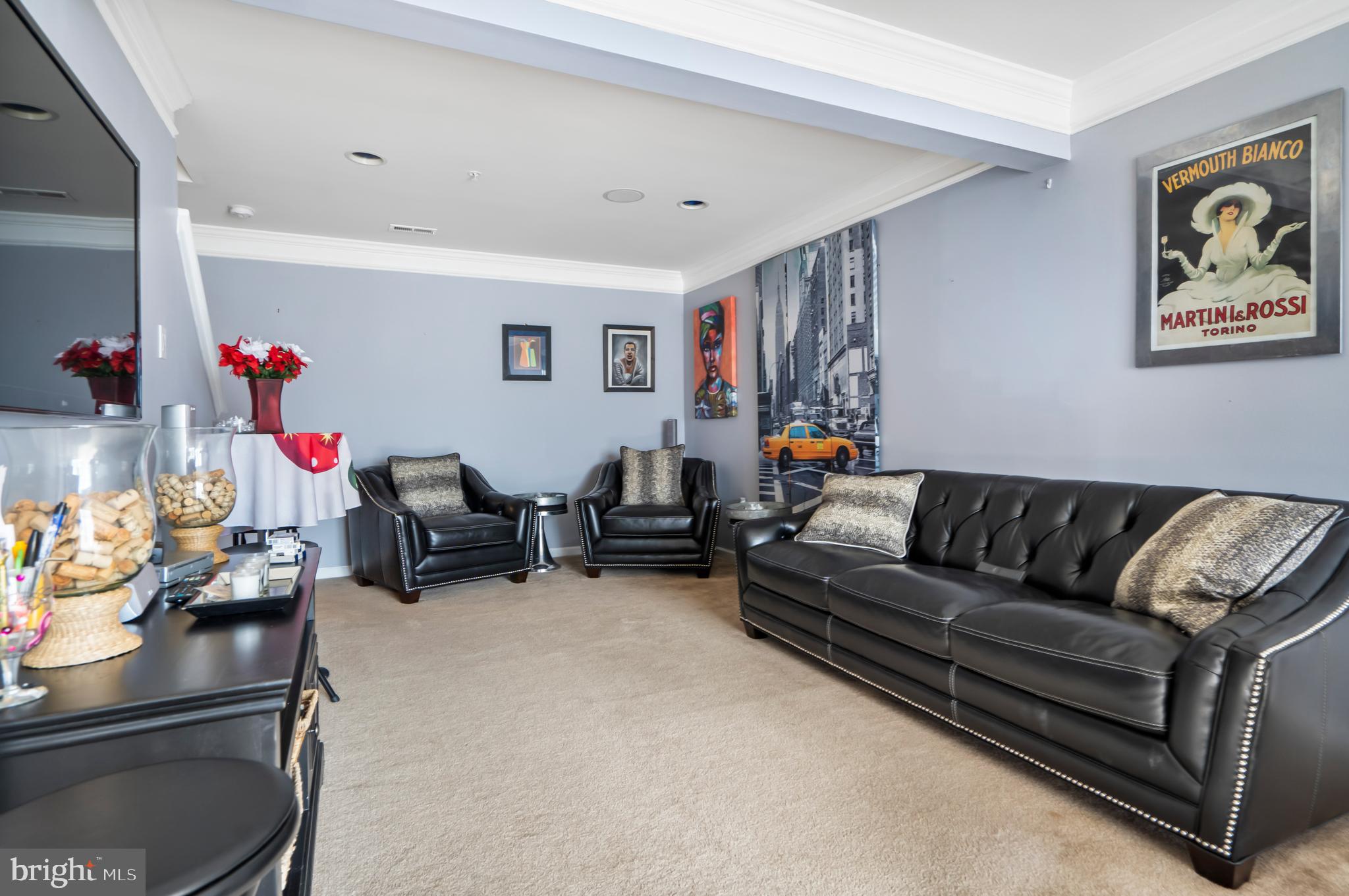 SETON POINTE - Residential