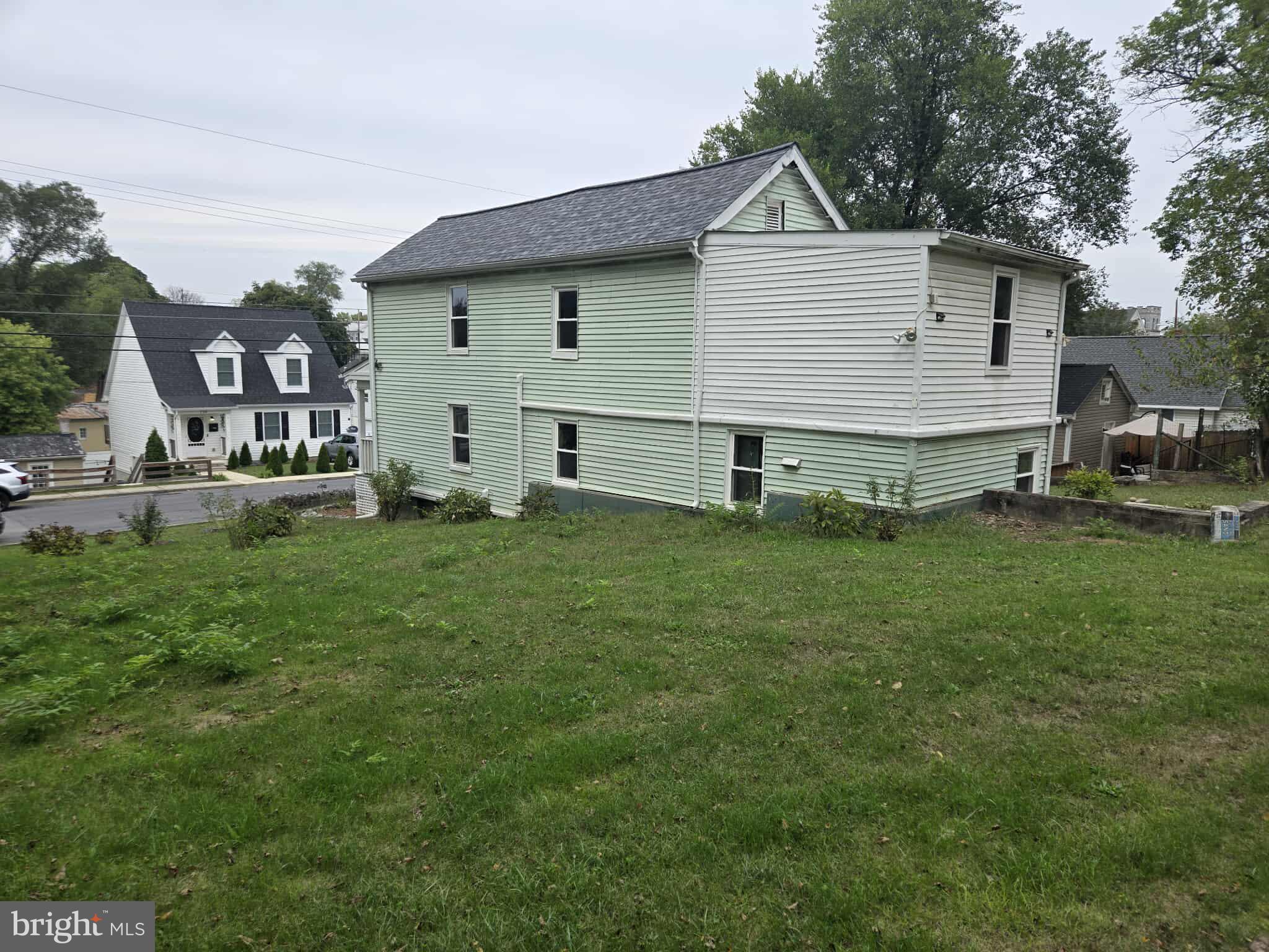 STRINESVILLE - Residential