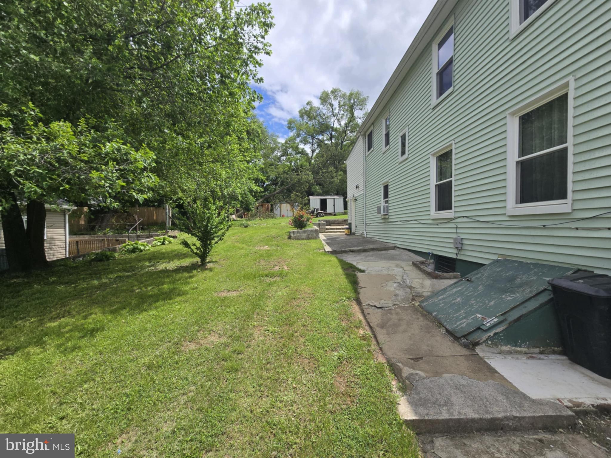 STRINESVILLE - Residential