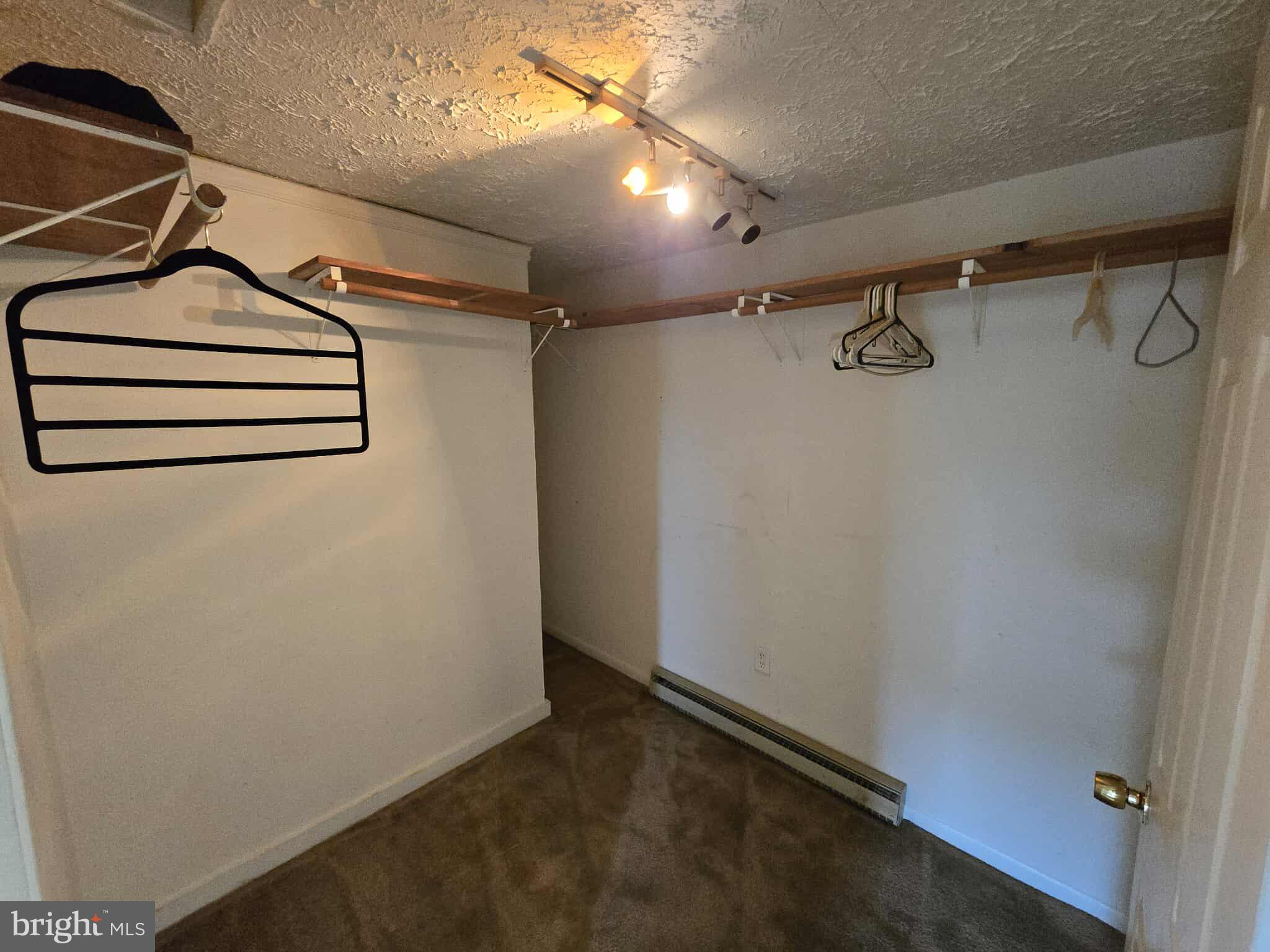 STRINESVILLE - Residential