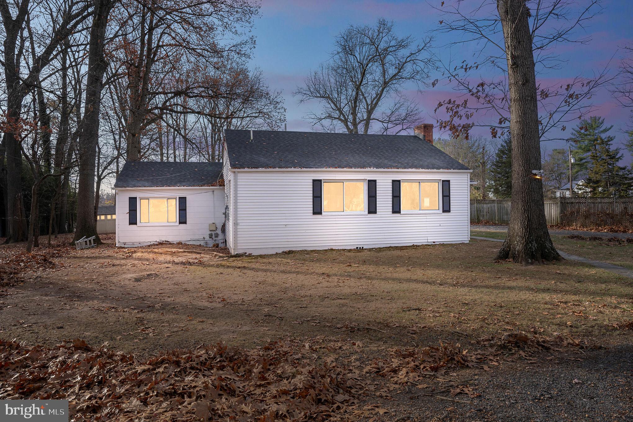 COLESVILLE OUTSIDE - Residential