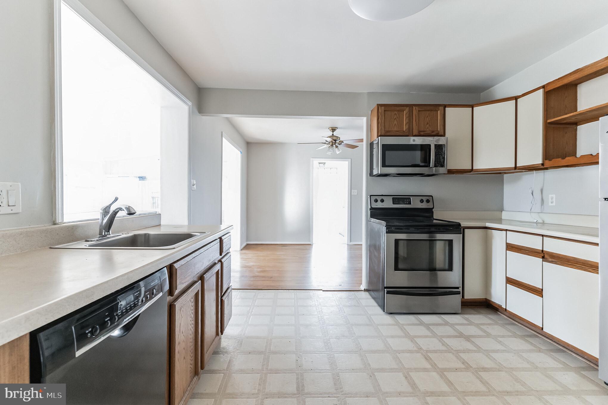 COLESVILLE OUTSIDE - Residential