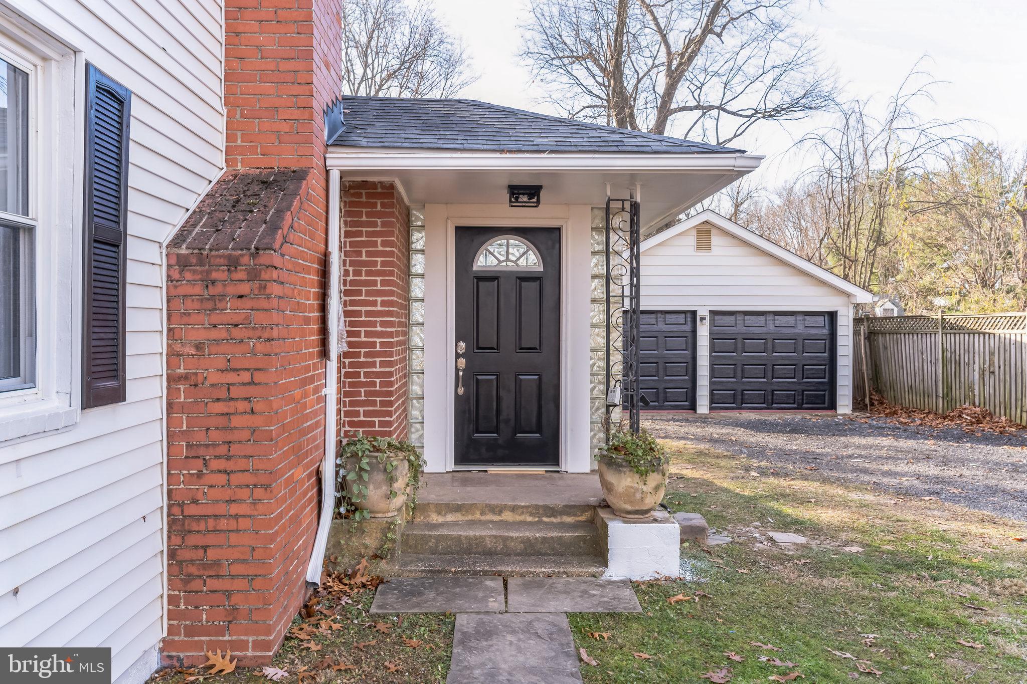 COLESVILLE OUTSIDE - Residential