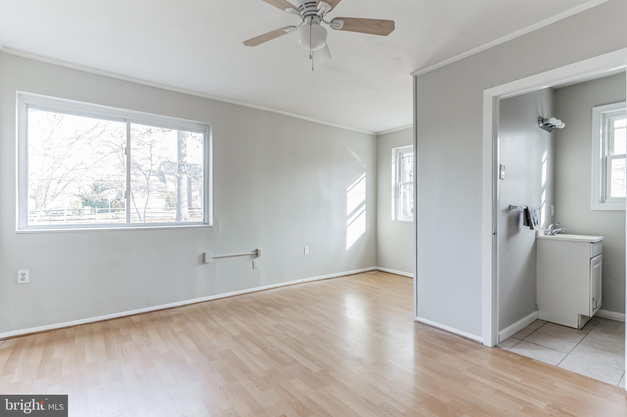 COLESVILLE OUTSIDE - Residential