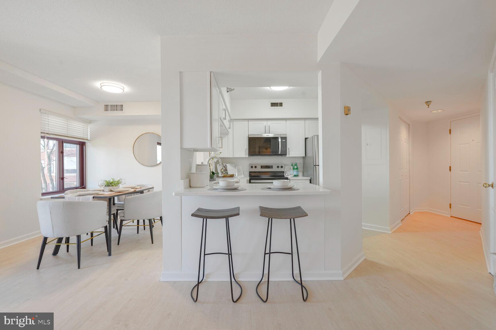 COURTHOUSE - Residential