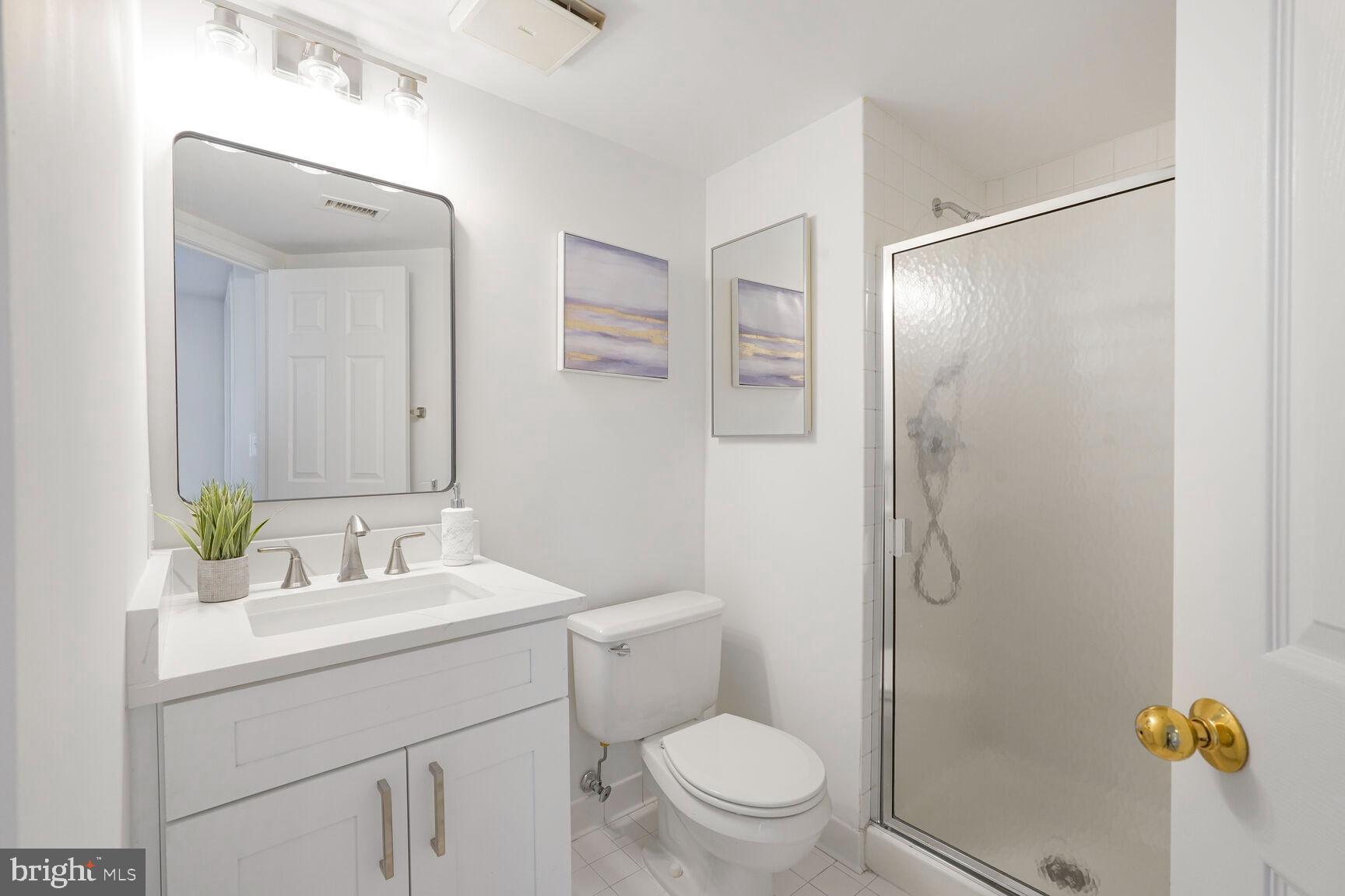 COURTHOUSE - Residential