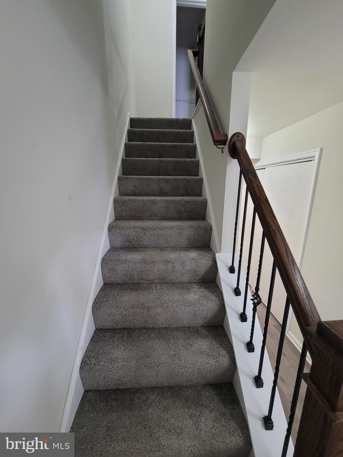 BANNISTER - Residential