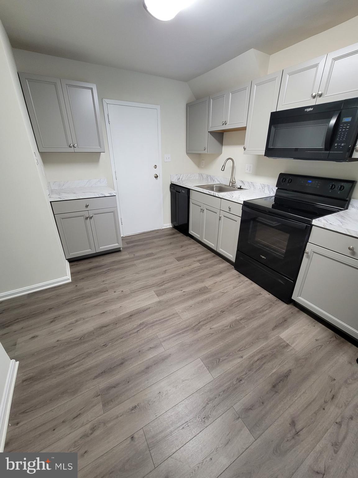 BANNISTER - Residential