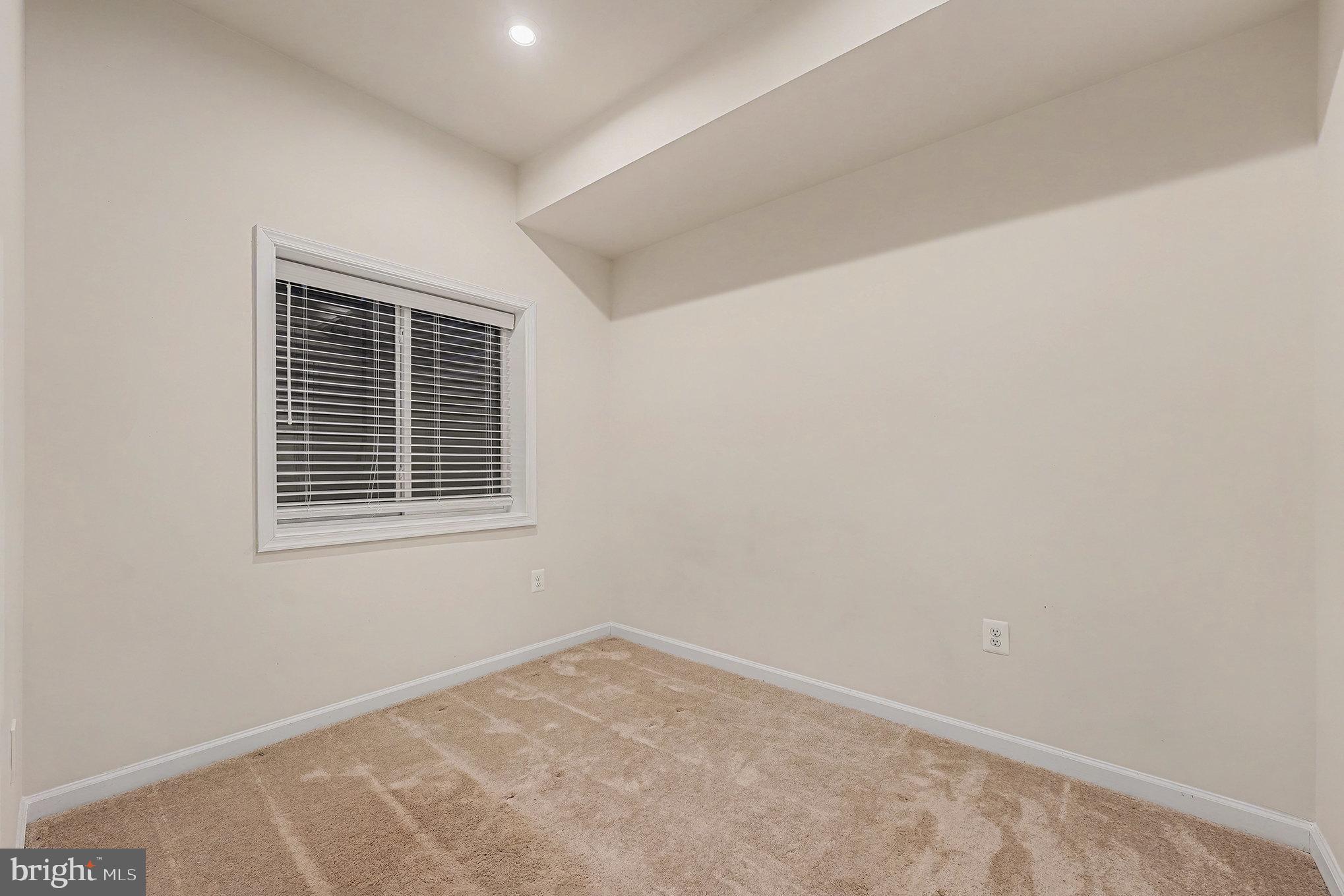 FREDERICKSBURG CITY - Residential Lease