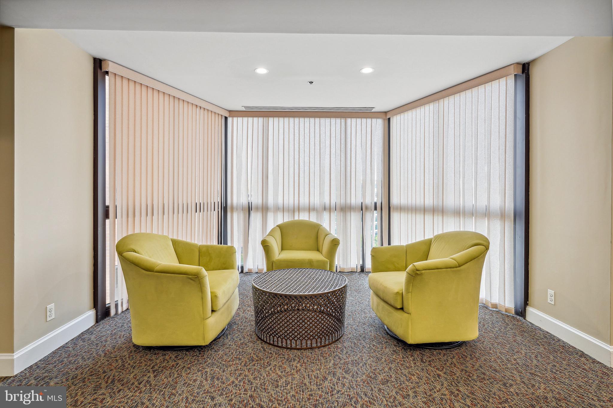 ALTA VISTA - Residential