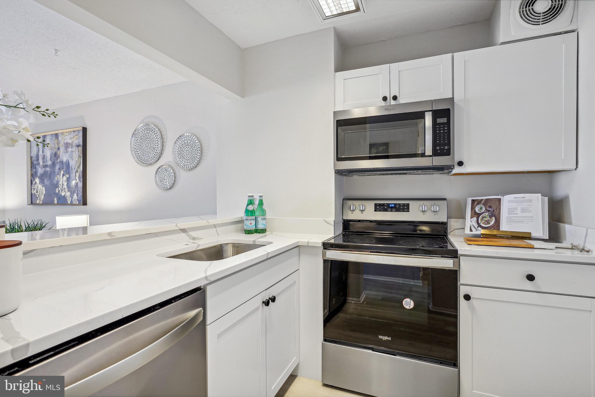 ALTA VISTA - Residential