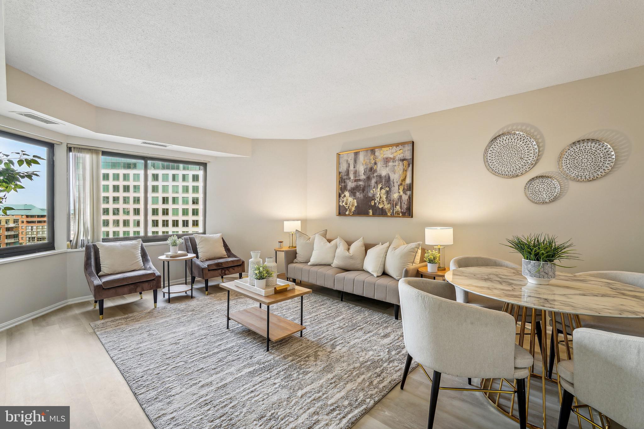 ALTA VISTA - Residential