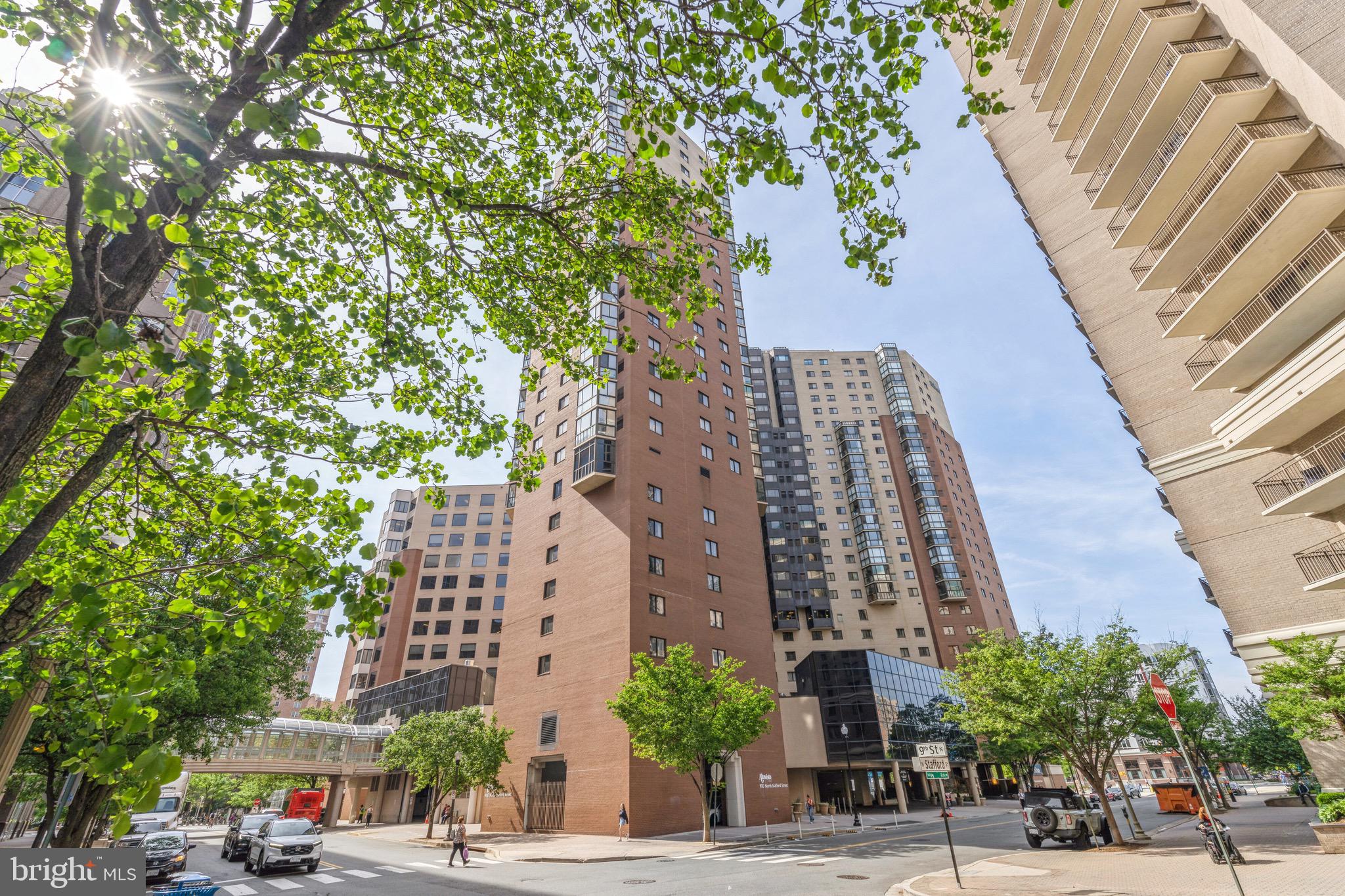 ALTA VISTA - Residential