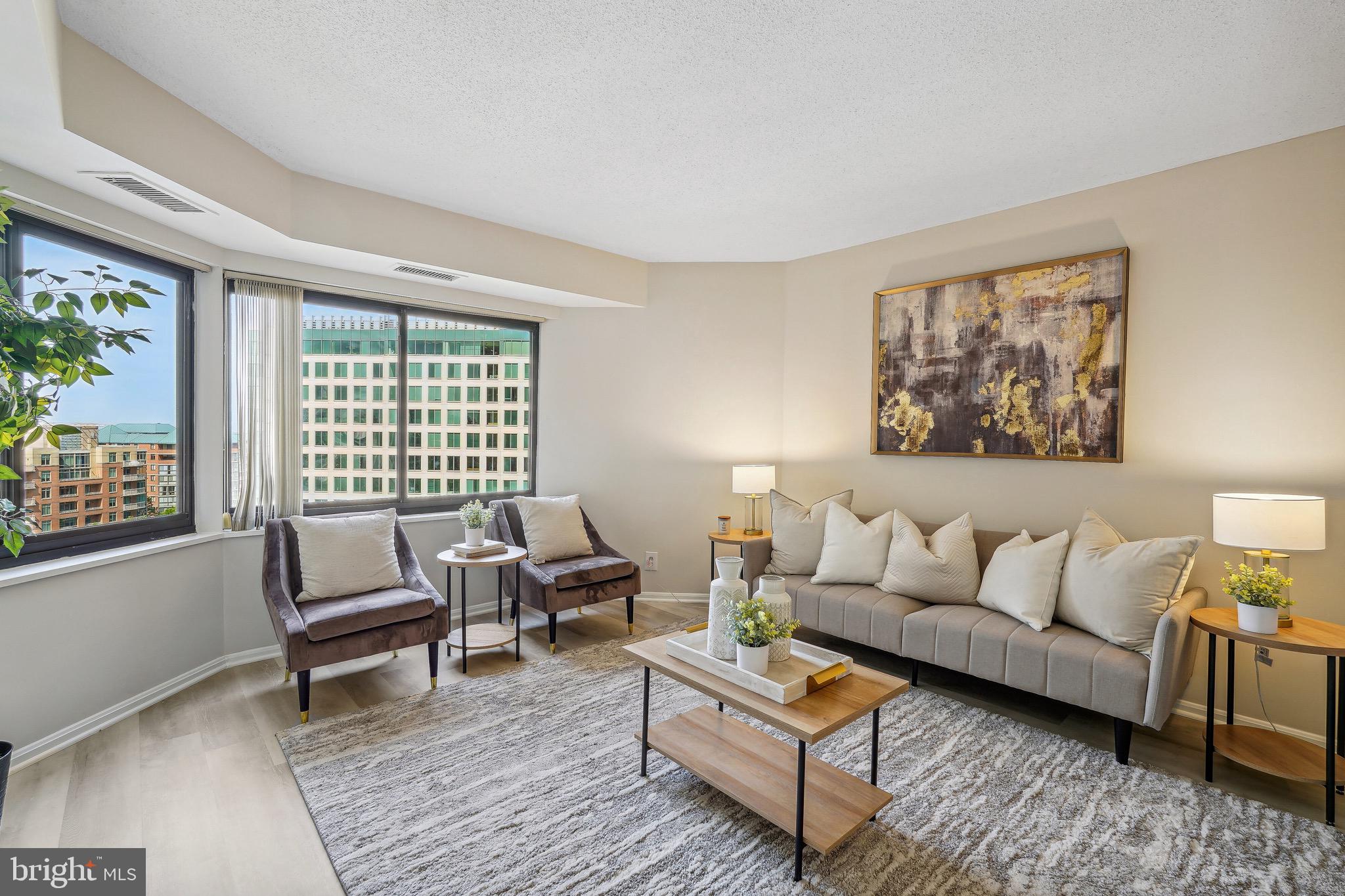 ALTA VISTA - Residential