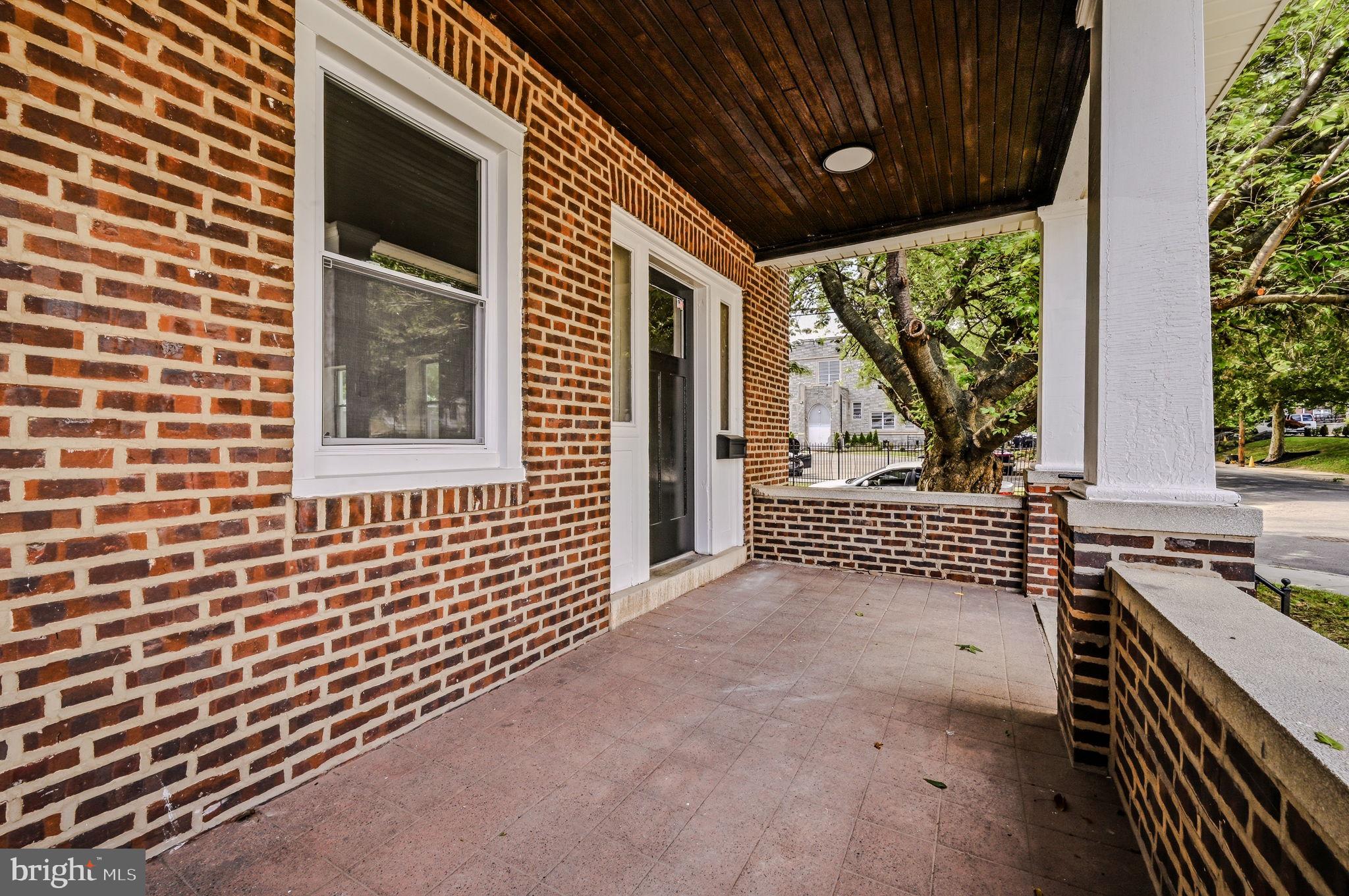 414 W 28TH STREET