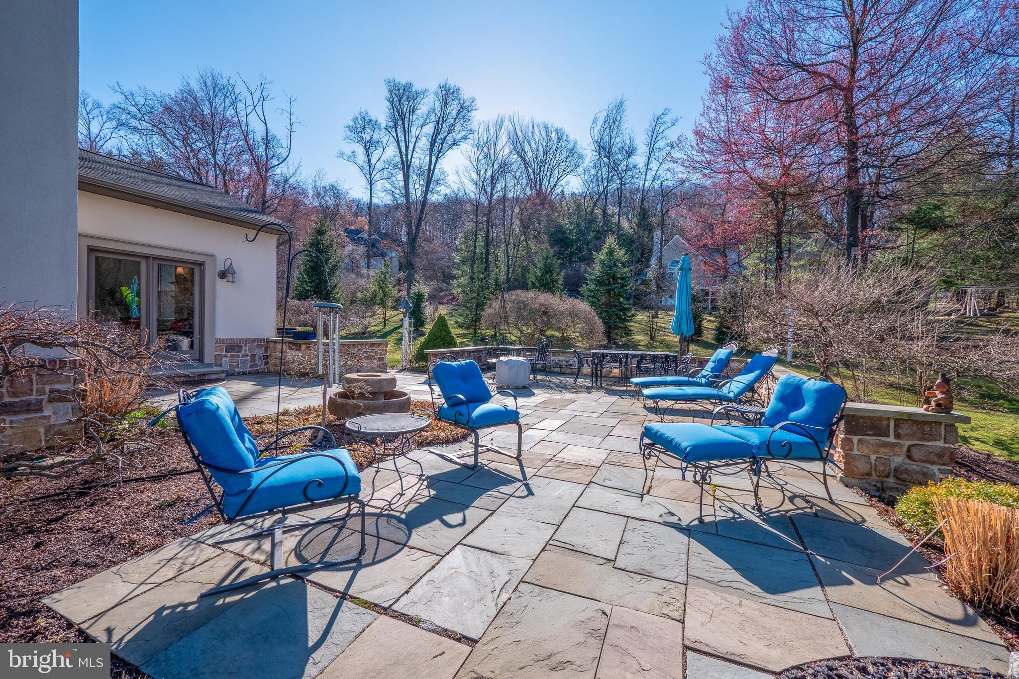 WEYHILL WOODS - Residential