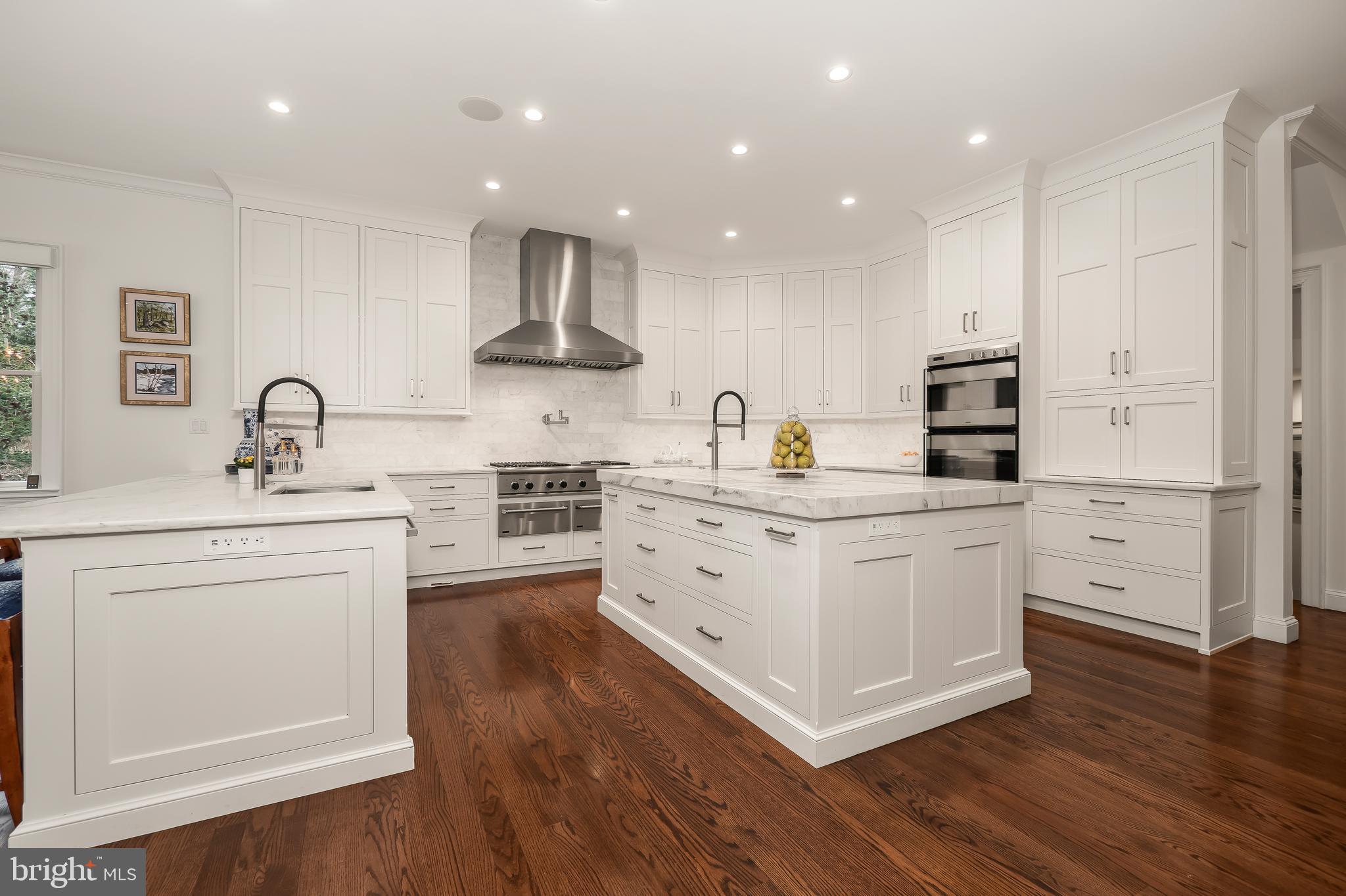 WEYHILL WOODS - Residential