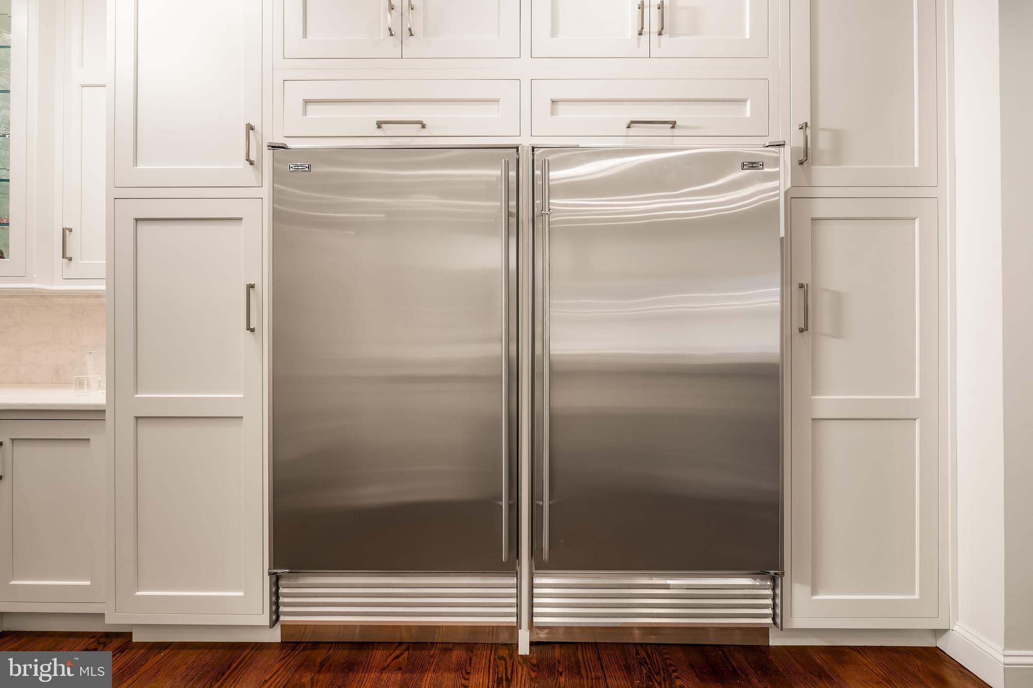 WEYHILL WOODS - Residential